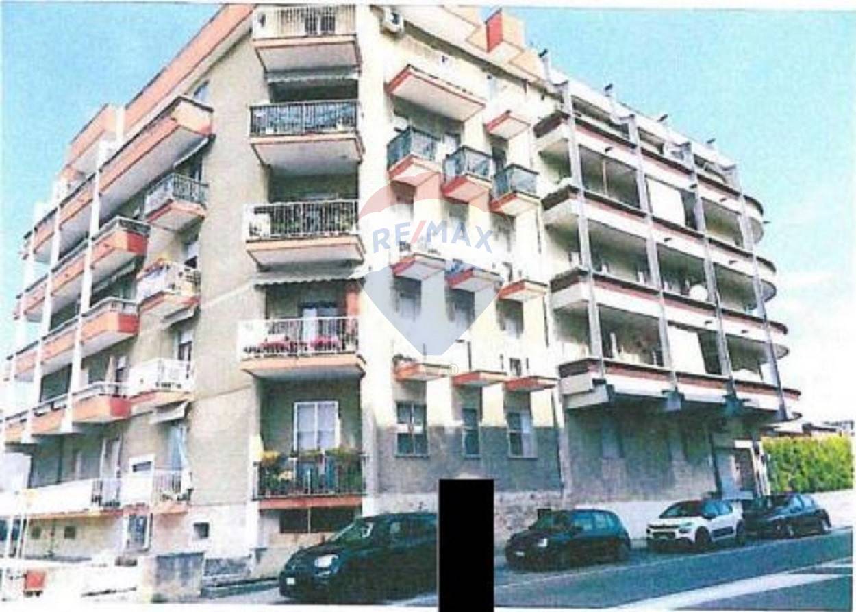 Appartamento in vendita a Caldiero, 4 locali, prezzo € 70.875 | CambioCasa.it