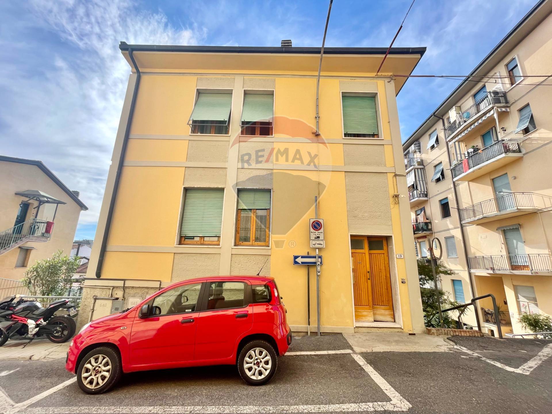 Appartamento in vendita a Castelfiorentino, 5 locali, prezzo € 135.000 | PortaleAgenzieImmobiliari.it