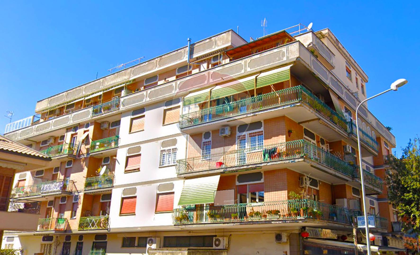 Appartamento in vendita a Ciampino, 3 locali, prezzo € 239.000 | CambioCasa.it