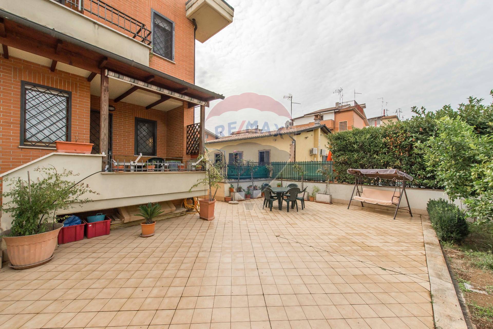 Villa a Schiera in vendita a Roma, 4 locali, zona Località: Finocchio, prezzo € 275.000 | CambioCasa.it