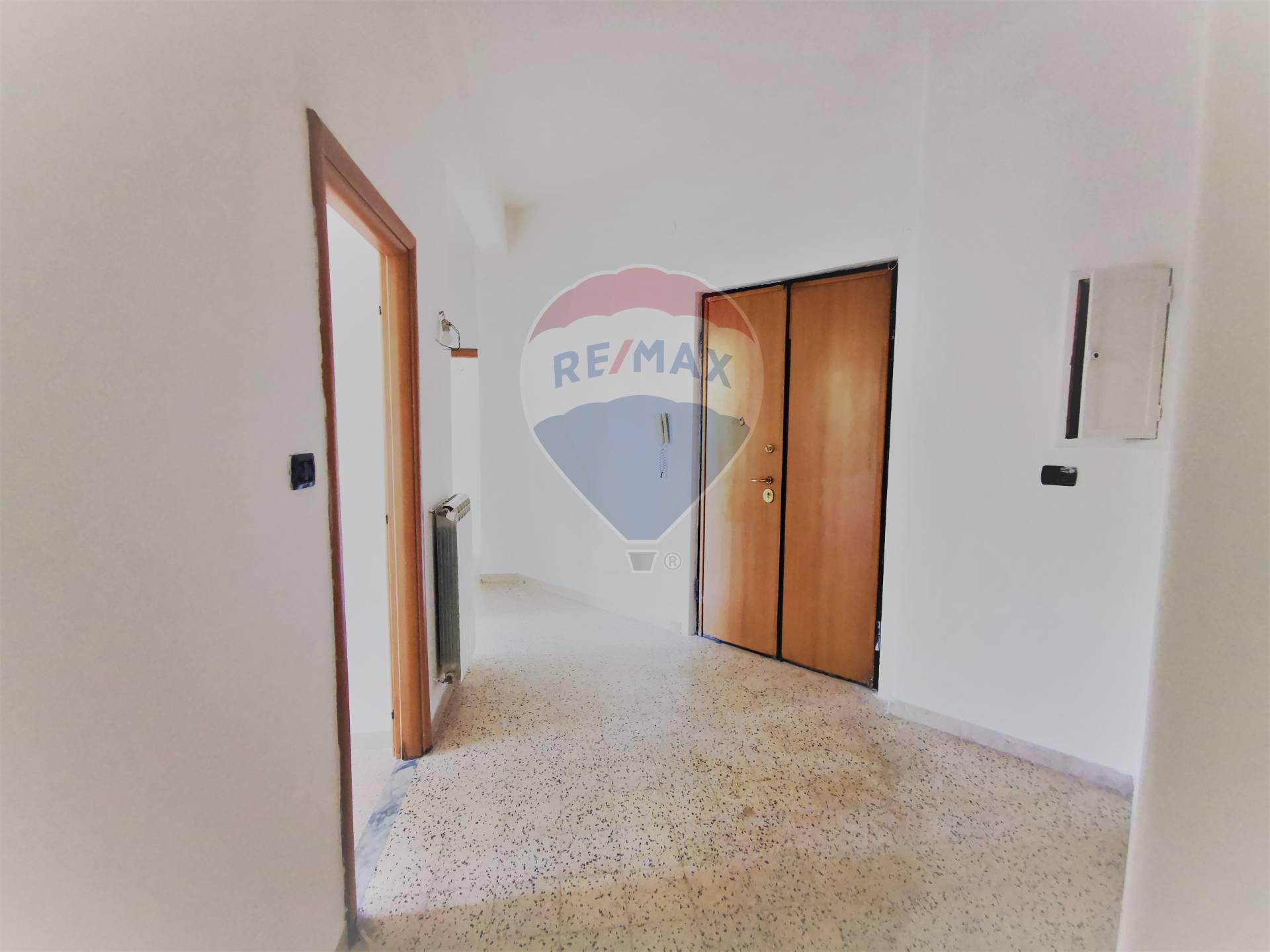 Appartamento in vendita a Salerno, 3 locali, zona ro, prezzo € 278.000 | PortaleAgenzieImmobiliari.it