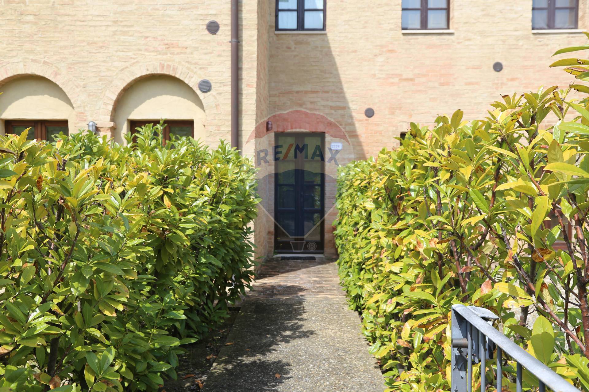 Appartamento in vendita a Monteroni d'Arbia, 6 locali, prezzo € 210.000 | CambioCasa.it