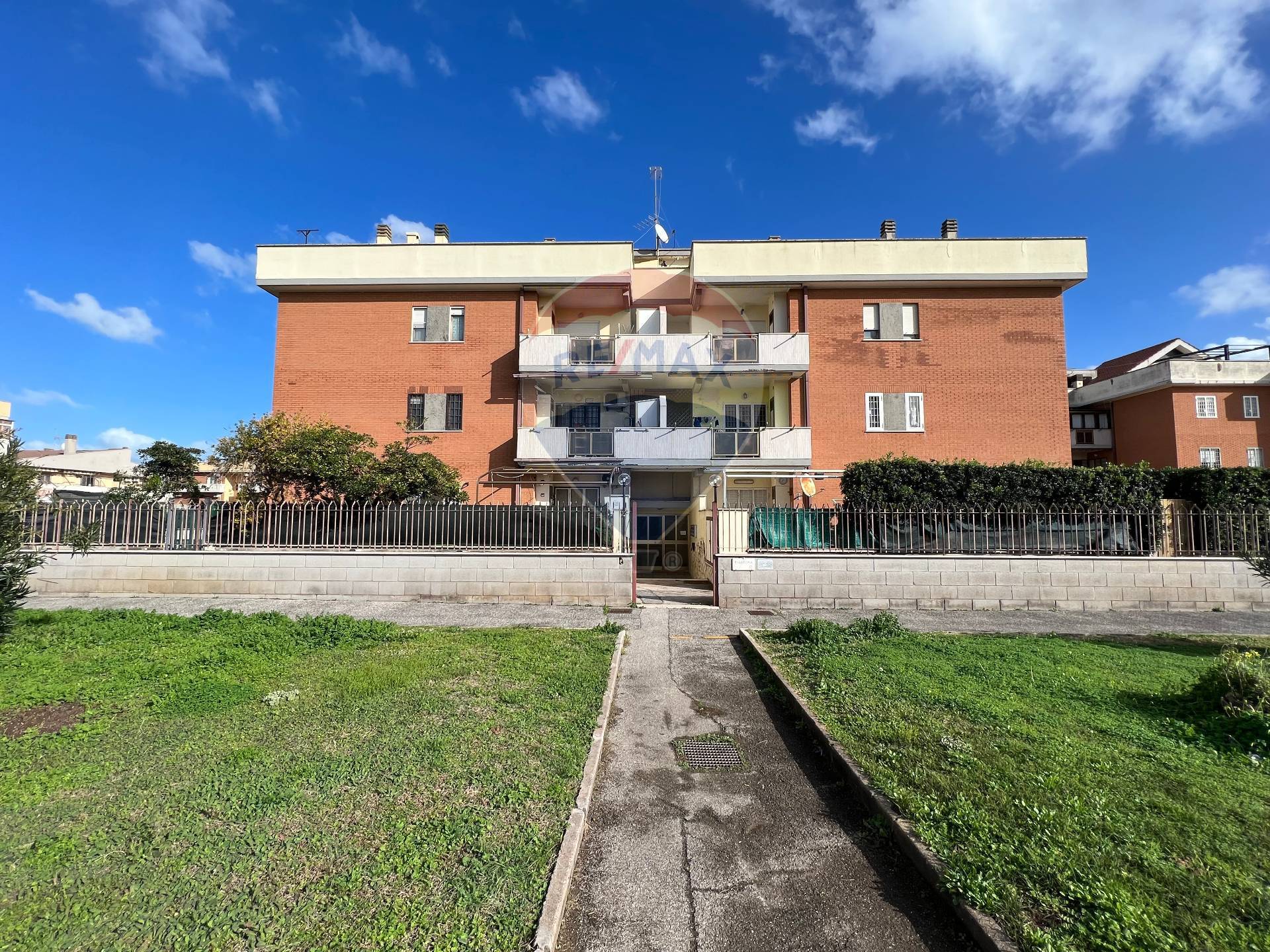 Appartamento in vendita a Ardea, 3 locali, zona Località: MarinaDiArdea, prezzo € 89.000 | PortaleAgenzieImmobiliari.it