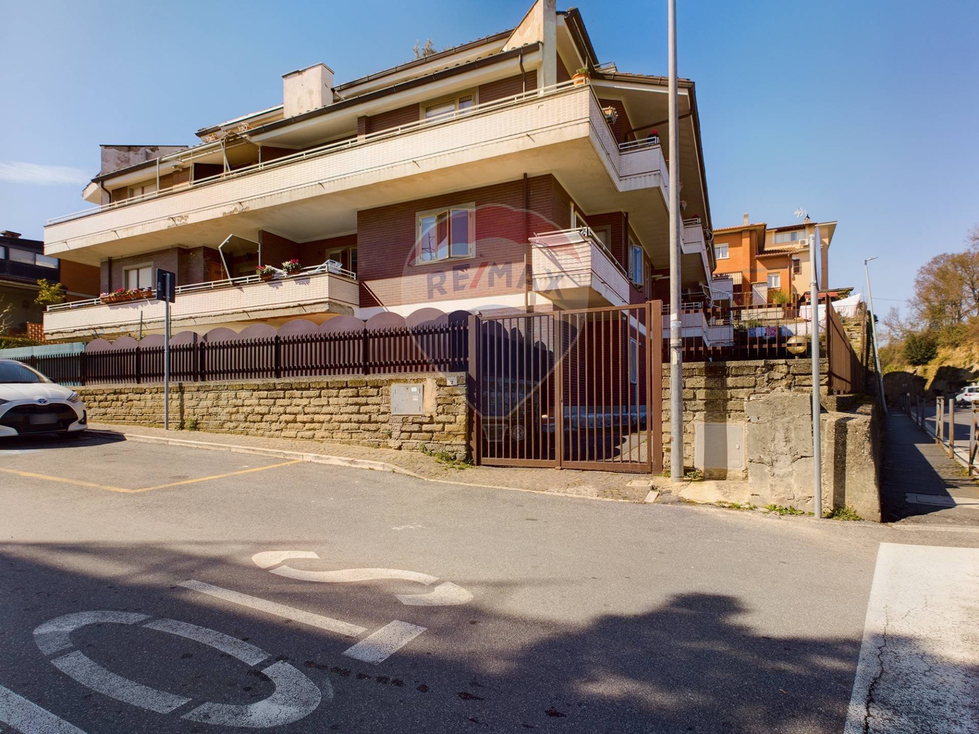 Appartamento in vendita a Formello, 4 locali, prezzo € 229.000 | CambioCasa.it
