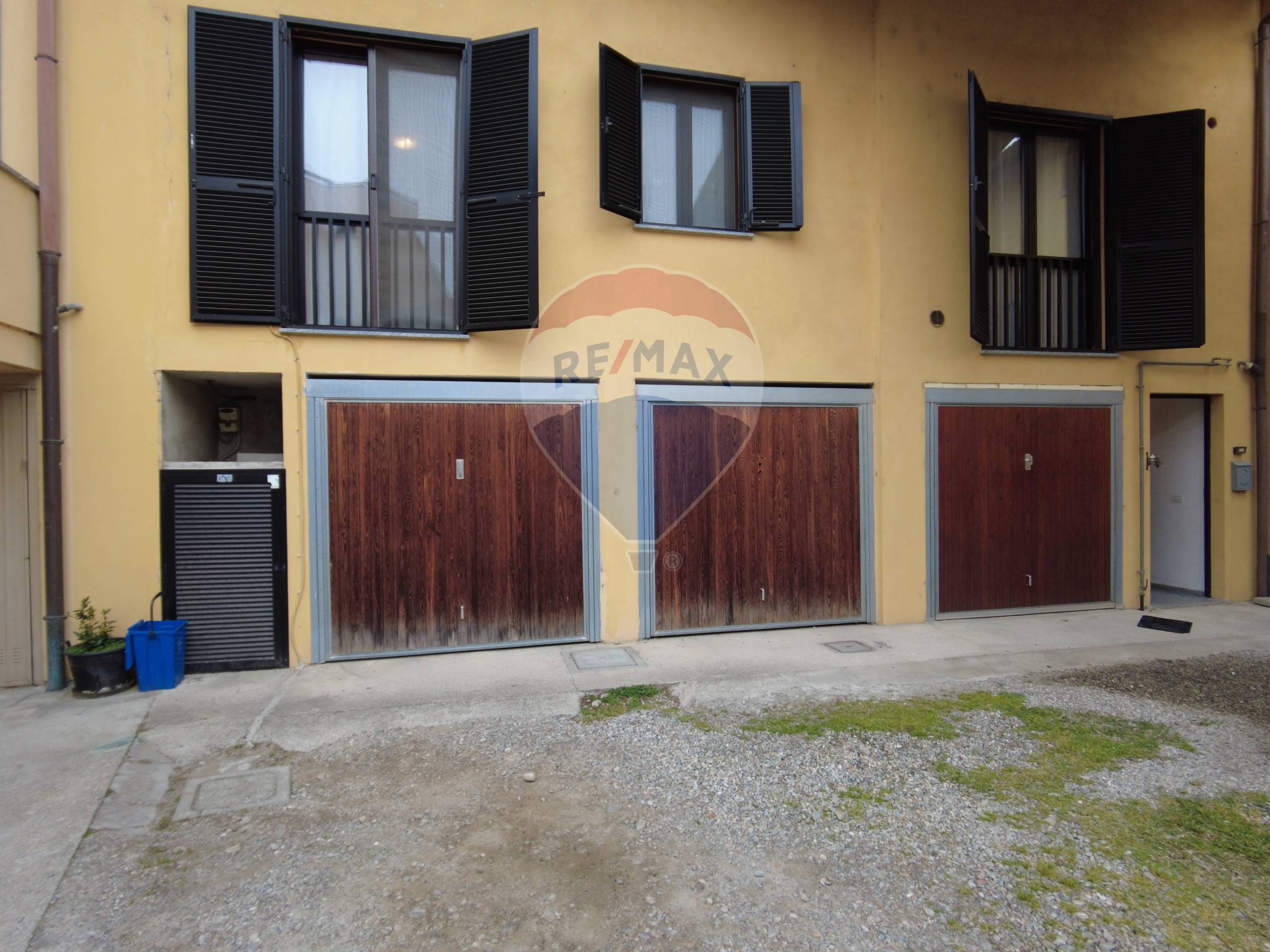 Appartamento in vendita a Cerano, 2 locali, prezzo € 64.000 | CambioCasa.it