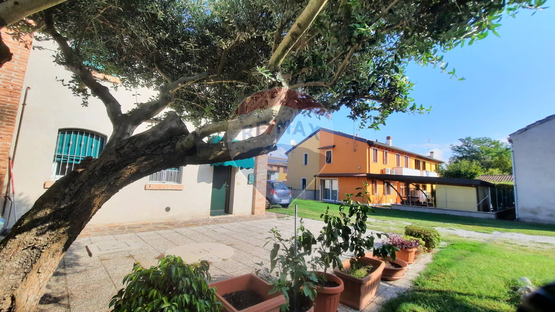 Villa Bifamiliare in vendita a Ferrara, 4 locali, zona Località: MalborghettodiBoara, prezzo € 239.000 | PortaleAgenzieImmobiliari.it