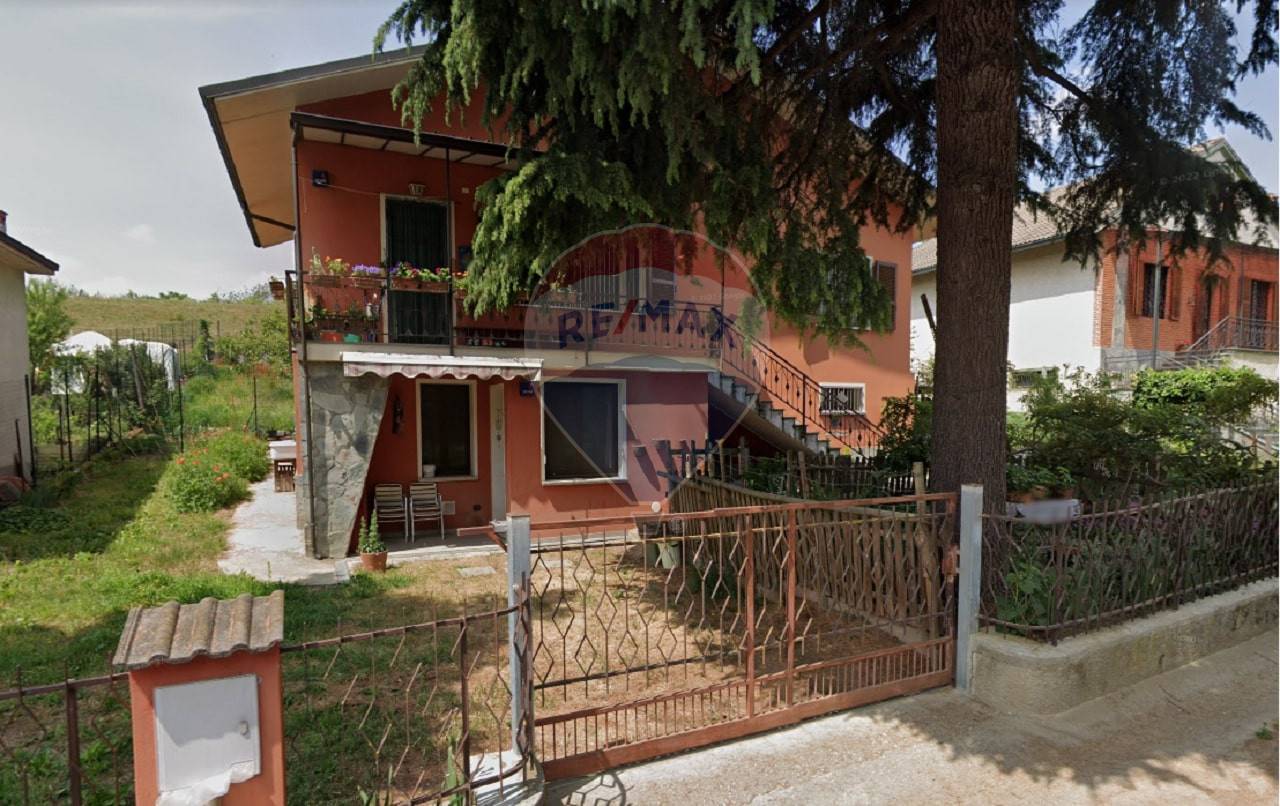 Villa in vendita a Miradolo Terme, 8 locali, prezzo € 240.000 | PortaleAgenzieImmobiliari.it