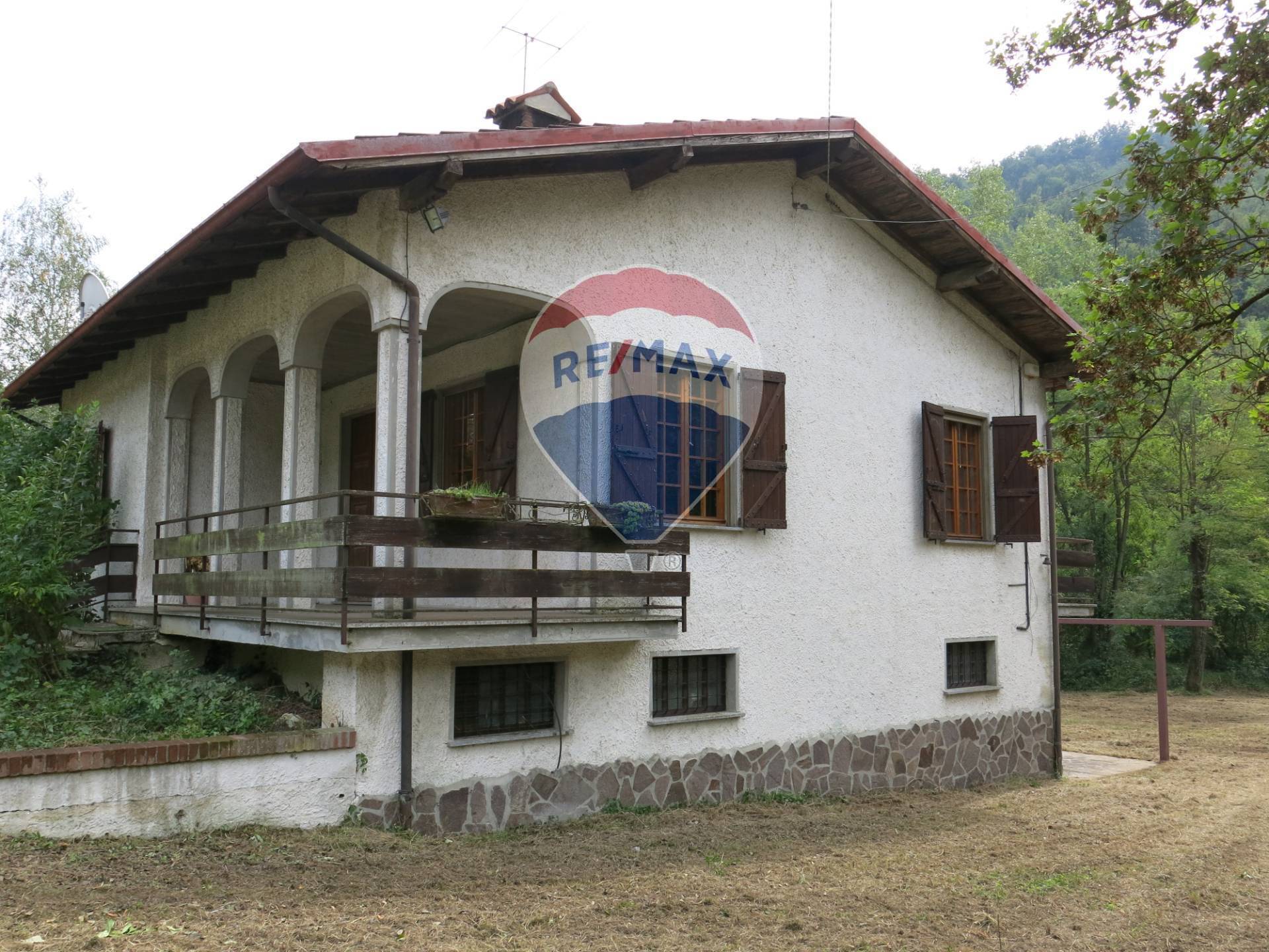Villa in vendita a Alta Val Tidone, 3 locali, zona Località: Trebecco, prezzo € 95.000 | PortaleAgenzieImmobiliari.it