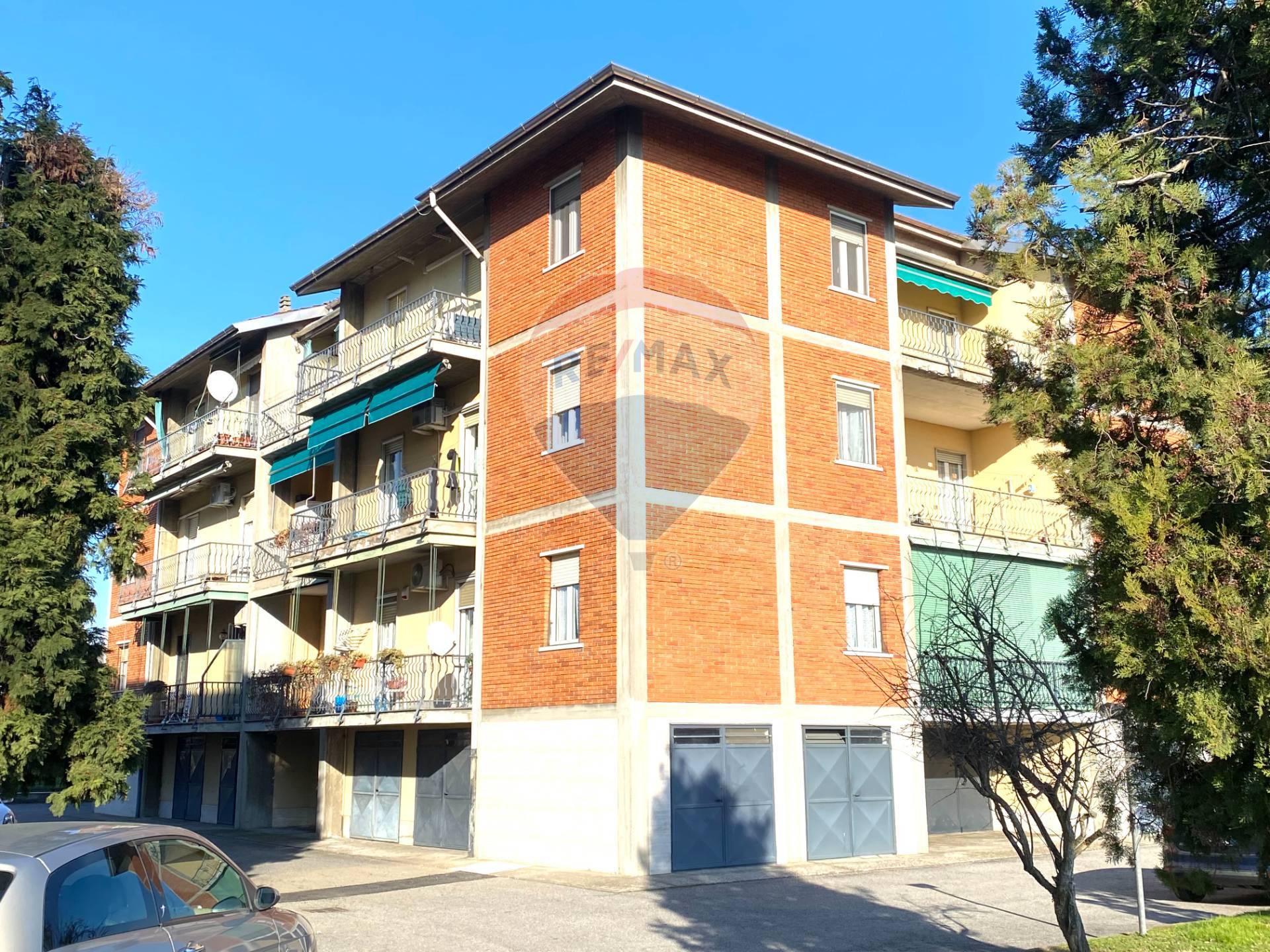Appartamento in vendita a Pavia, 3 locali, zona Località: Pompieri-S.Giovannino, prezzo € 159.000 | PortaleAgenzieImmobiliari.it
