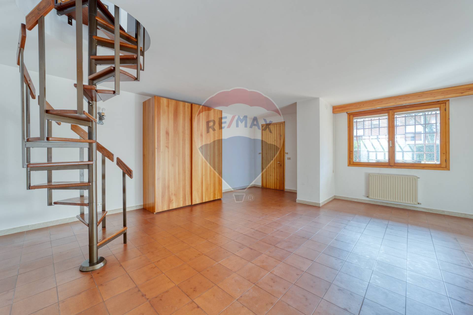 Appartamento in vendita a Albignasego, 7 locali, zona Località: Baraccon(S.Agostino, prezzo € 216.000 | PortaleAgenzieImmobiliari.it