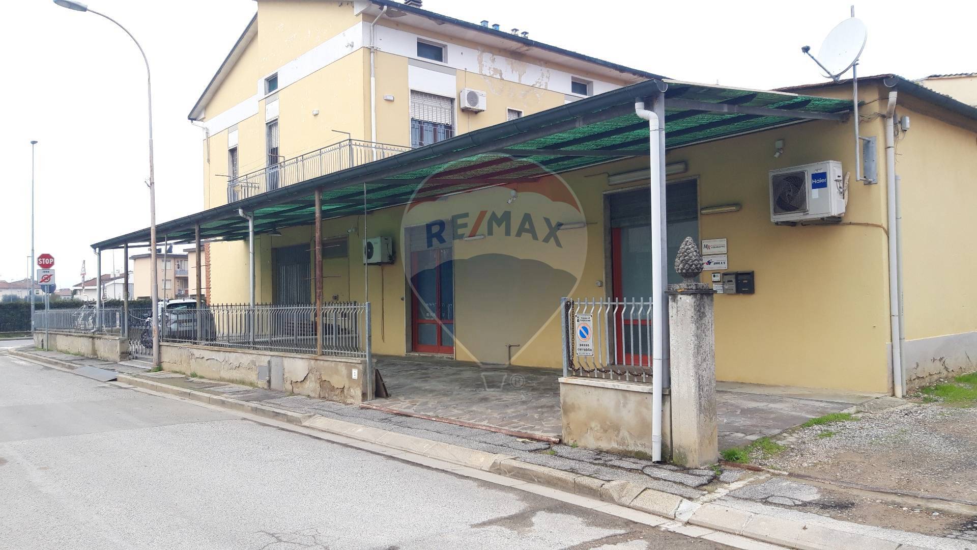 Laboratorio in vendita a Fucecchio, 9999 locali, prezzo € 168.000 | PortaleAgenzieImmobiliari.it