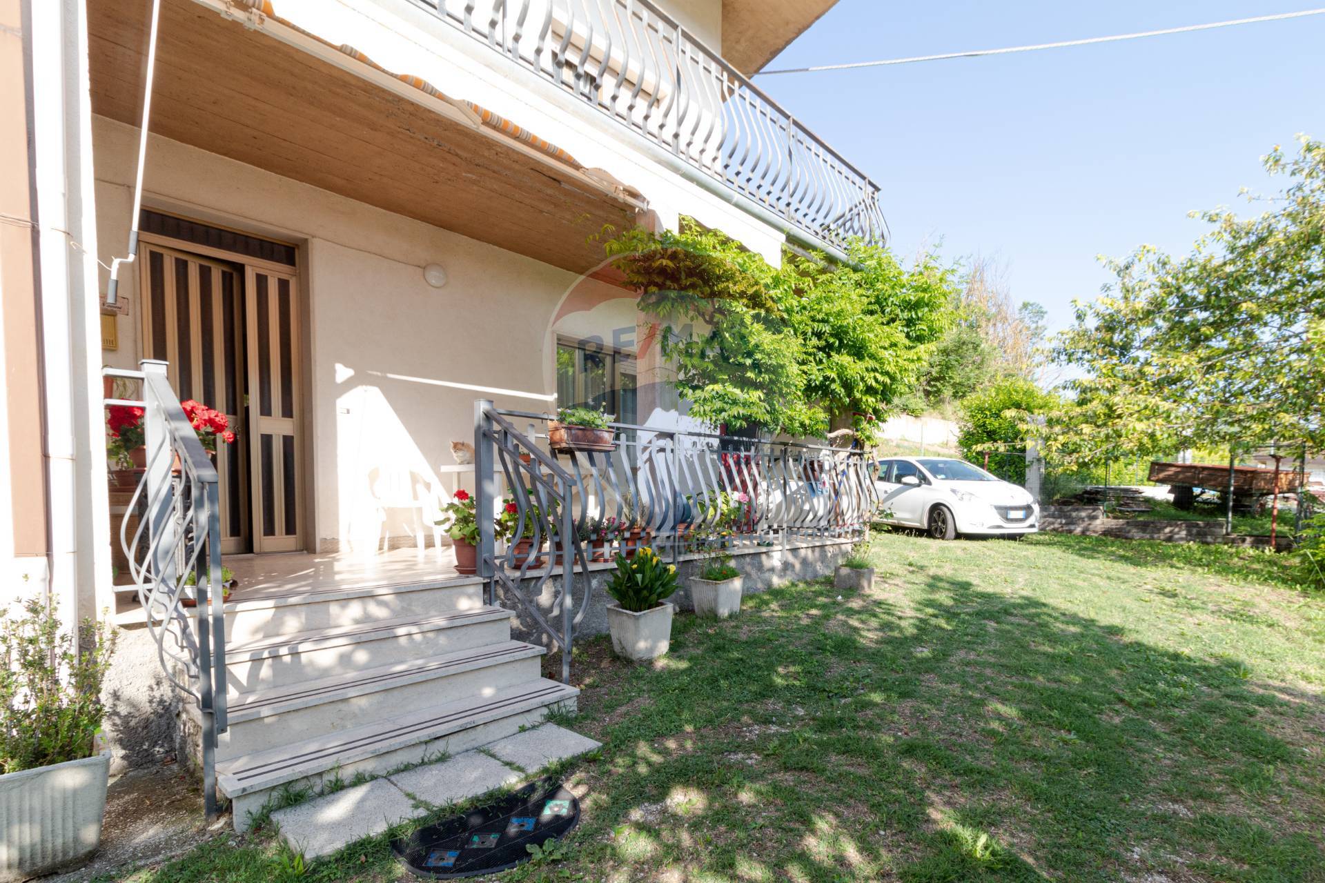 Appartamento in vendita a San Pio delle Camere, 5 locali, prezzo € 60.000 | PortaleAgenzieImmobiliari.it