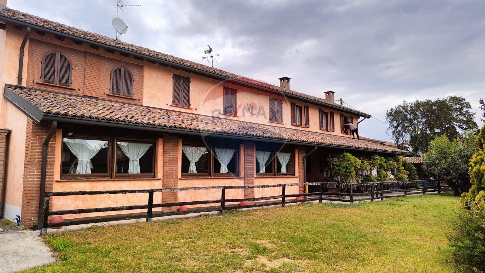 Villa in vendita a Zerbolò, 7 locali, prezzo € 399.000 | PortaleAgenzieImmobiliari.it