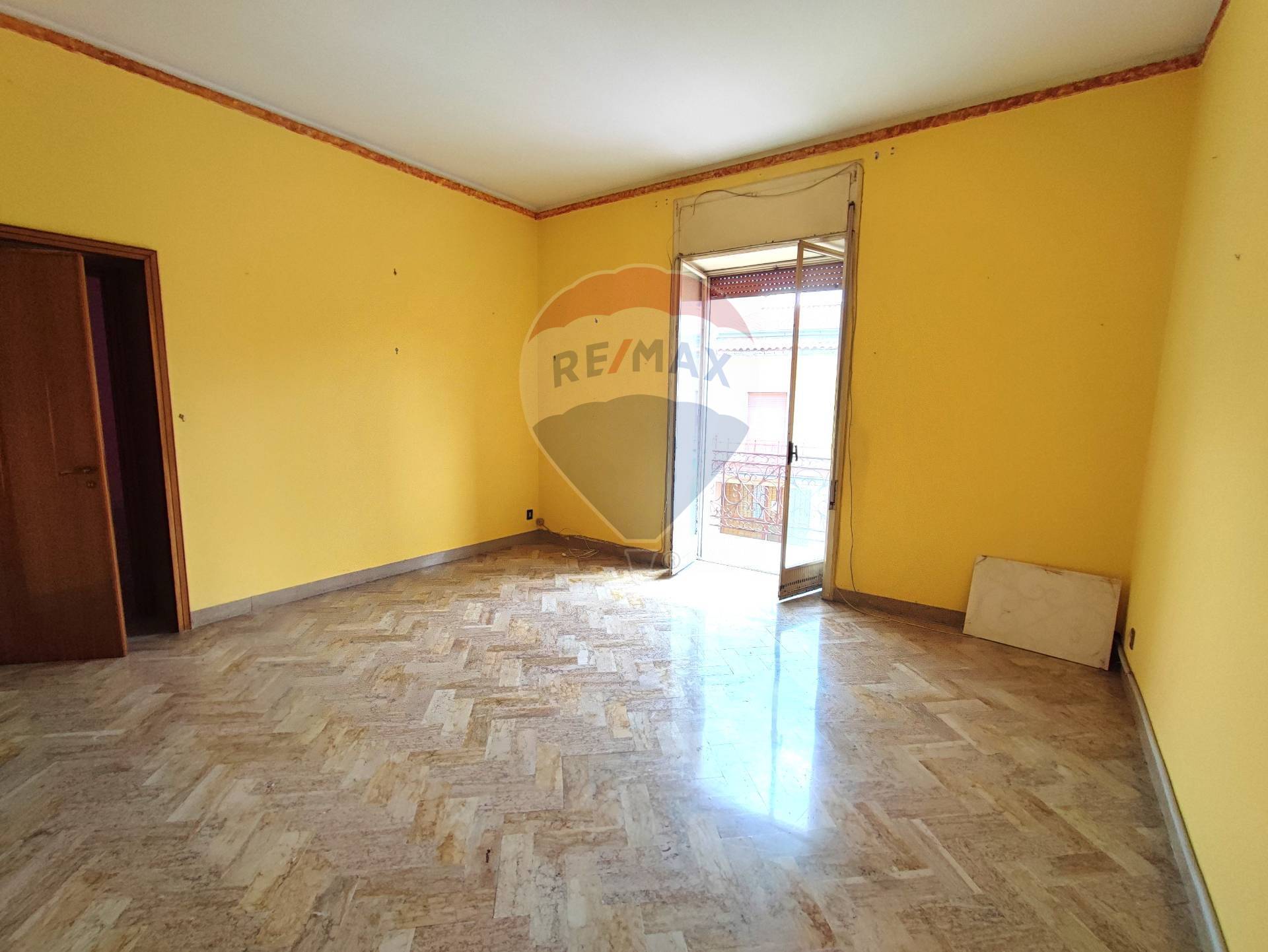 Appartamento in vendita a Sparanise, 3 locali, prezzo € 62.000 | PortaleAgenzieImmobiliari.it