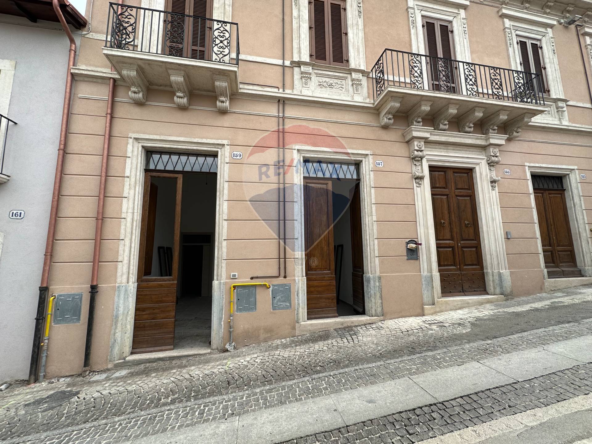 Appartamento in vendita a L'Aquila, 4 locali, zona Località: Centrostorico, prezzo € 120.000 | PortaleAgenzieImmobiliari.it