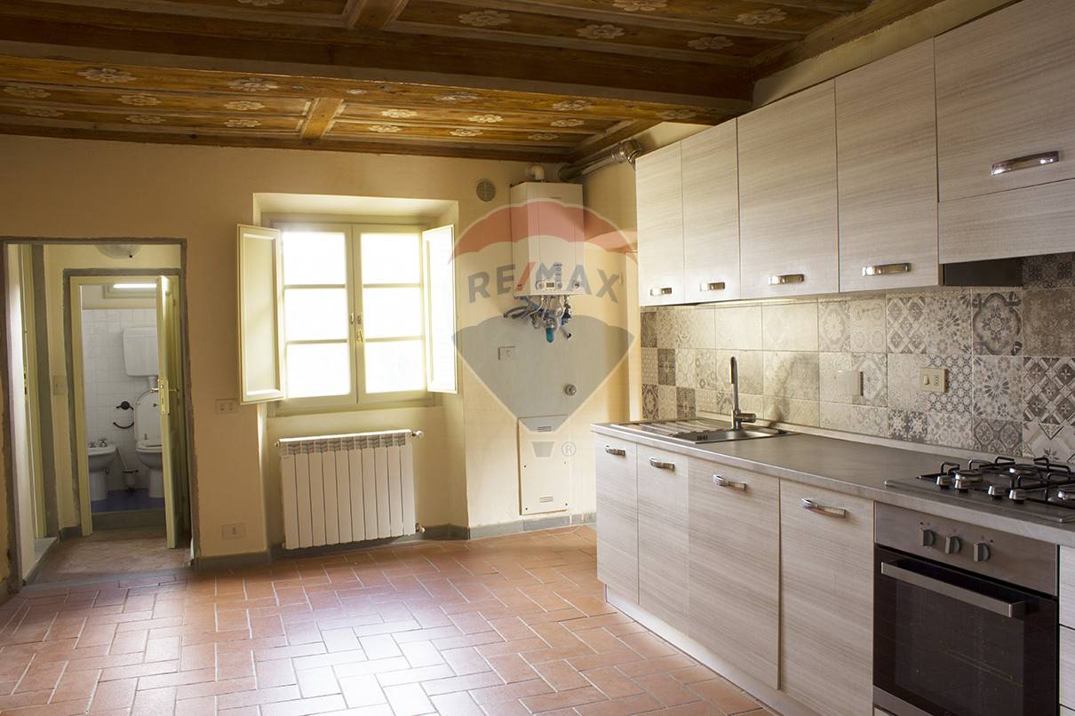 Villa Bifamiliare in affitto a Carmignano, 5 locali, prezzo € 600 | PortaleAgenzieImmobiliari.it