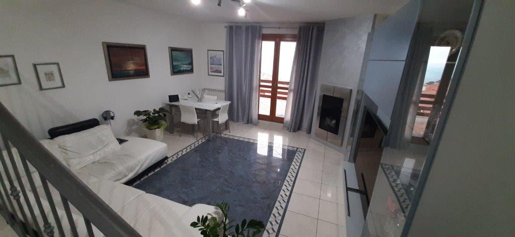 Appartamento in vendita a Monte Argentario, 7 locali, prezzo € 590.000 | PortaleAgenzieImmobiliari.it