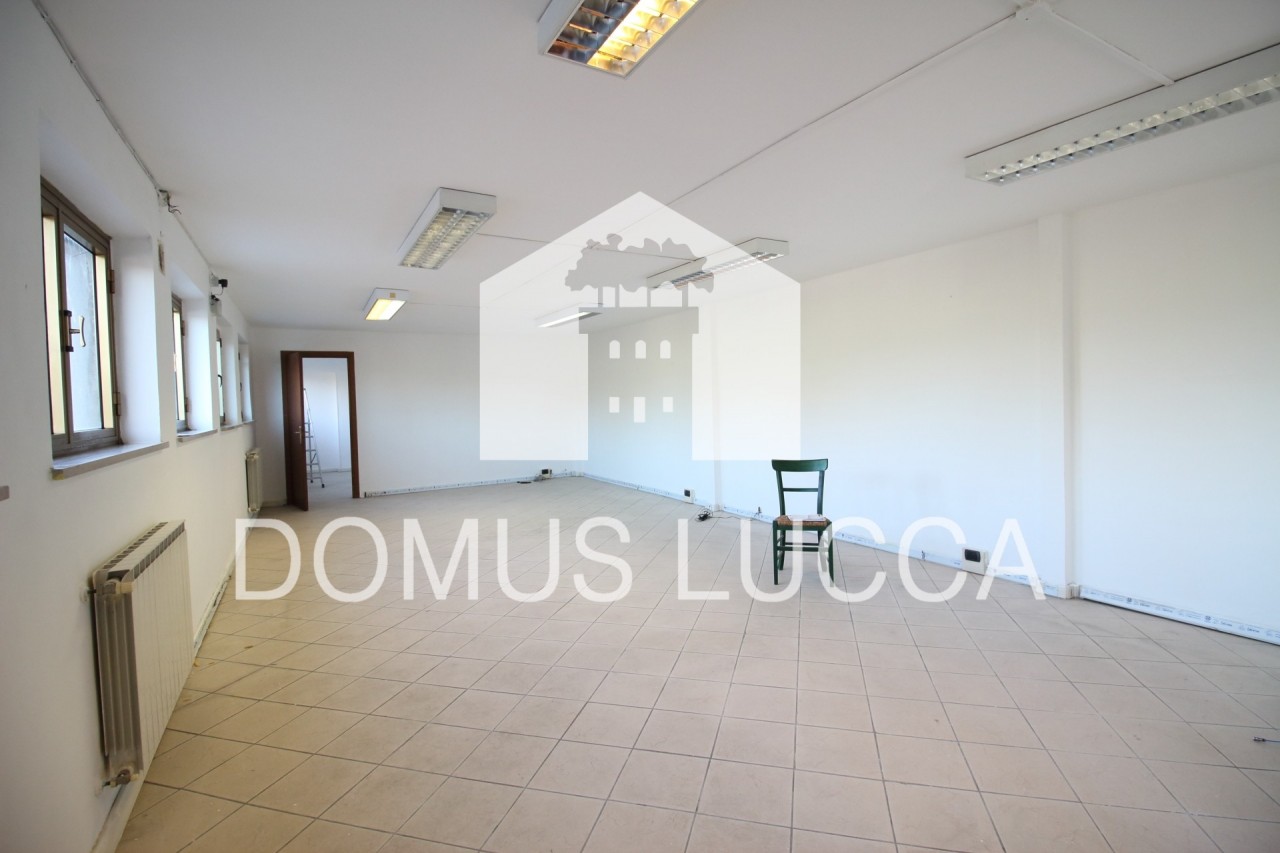 Ufficio / Studio in vendita a Capannori, 2 locali, prezzo € 75.000 | PortaleAgenzieImmobiliari.it