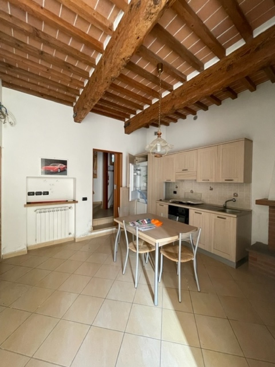Palazzo / Stabile in vendita a Pistoia, 4 locali, prezzo € 135.000 | PortaleAgenzieImmobiliari.it