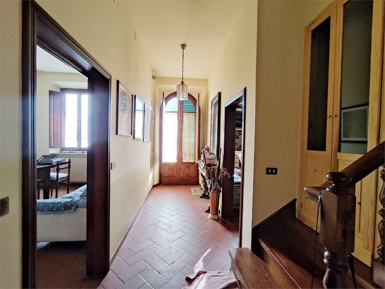Villa a Schiera in vendita a Pistoia, 10 locali, Trattative riservate | PortaleAgenzieImmobiliari.it