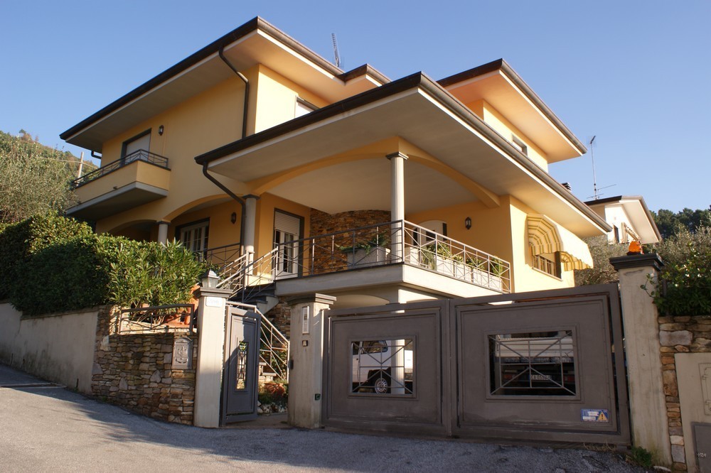 Villa in Vendita a Massarosa