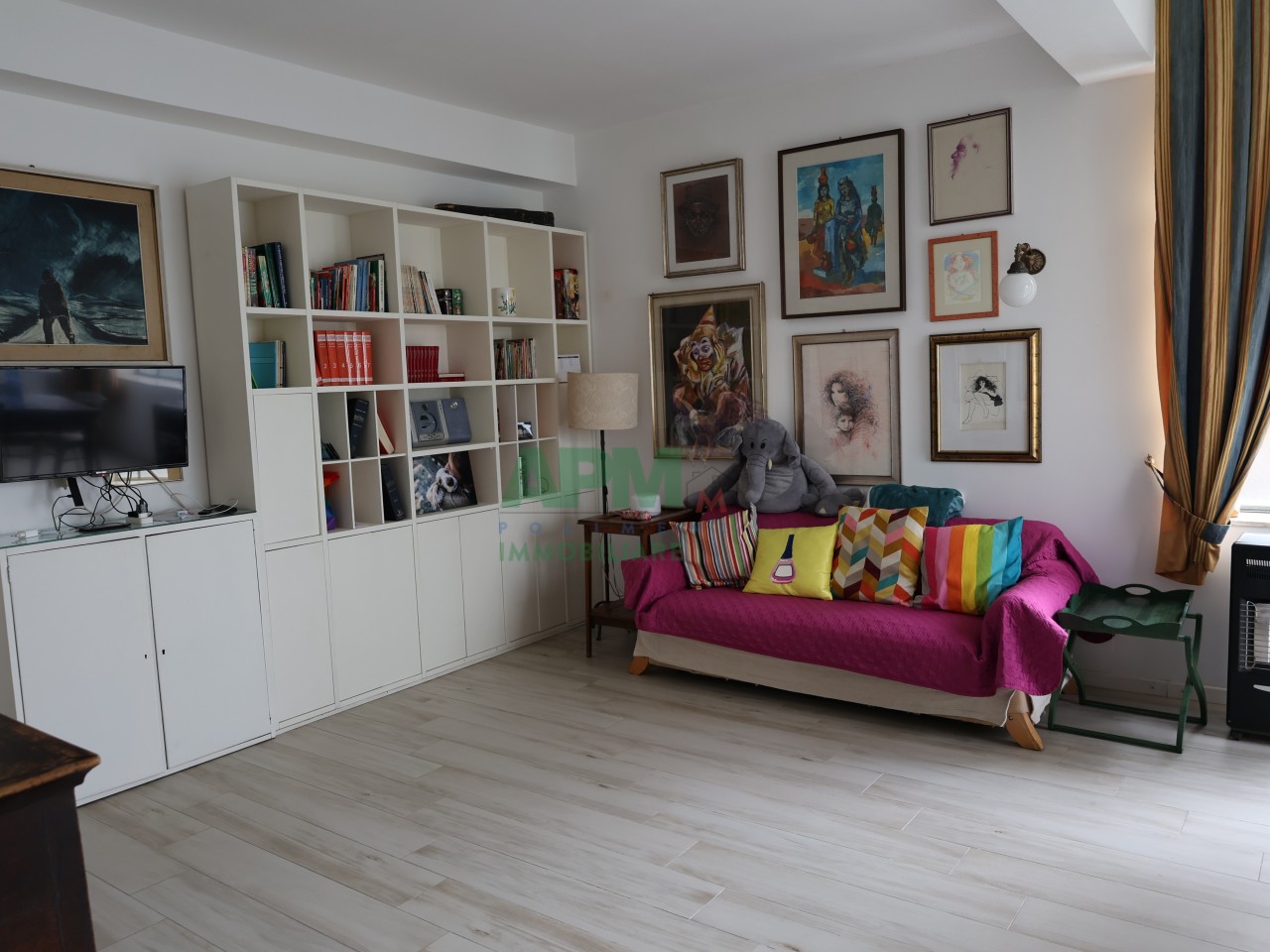 Appartamento in vendita a Reggio Calabria, 7 locali, prezzo € 125.000 | PortaleAgenzieImmobiliari.it
