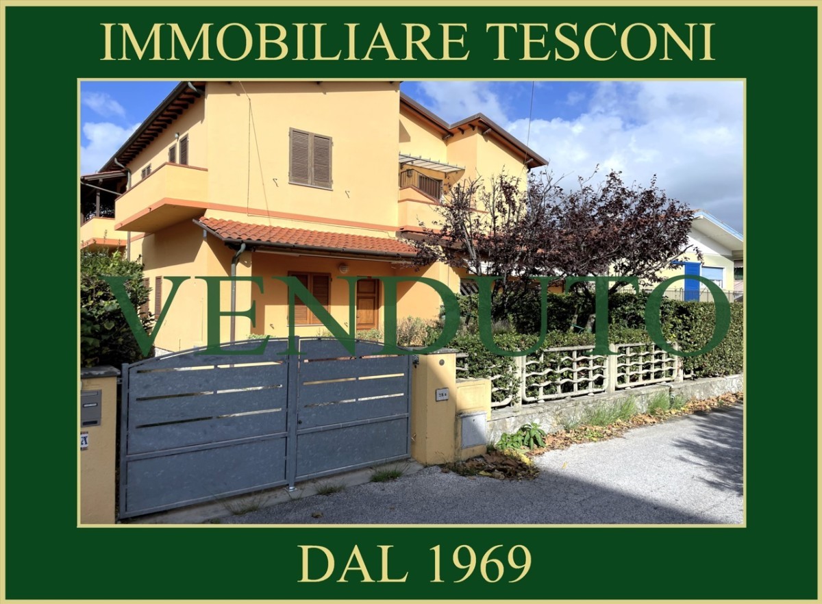 Appartamento in vendita a Pietrasanta, 3 locali, prezzo € 420.000 | PortaleAgenzieImmobiliari.it
