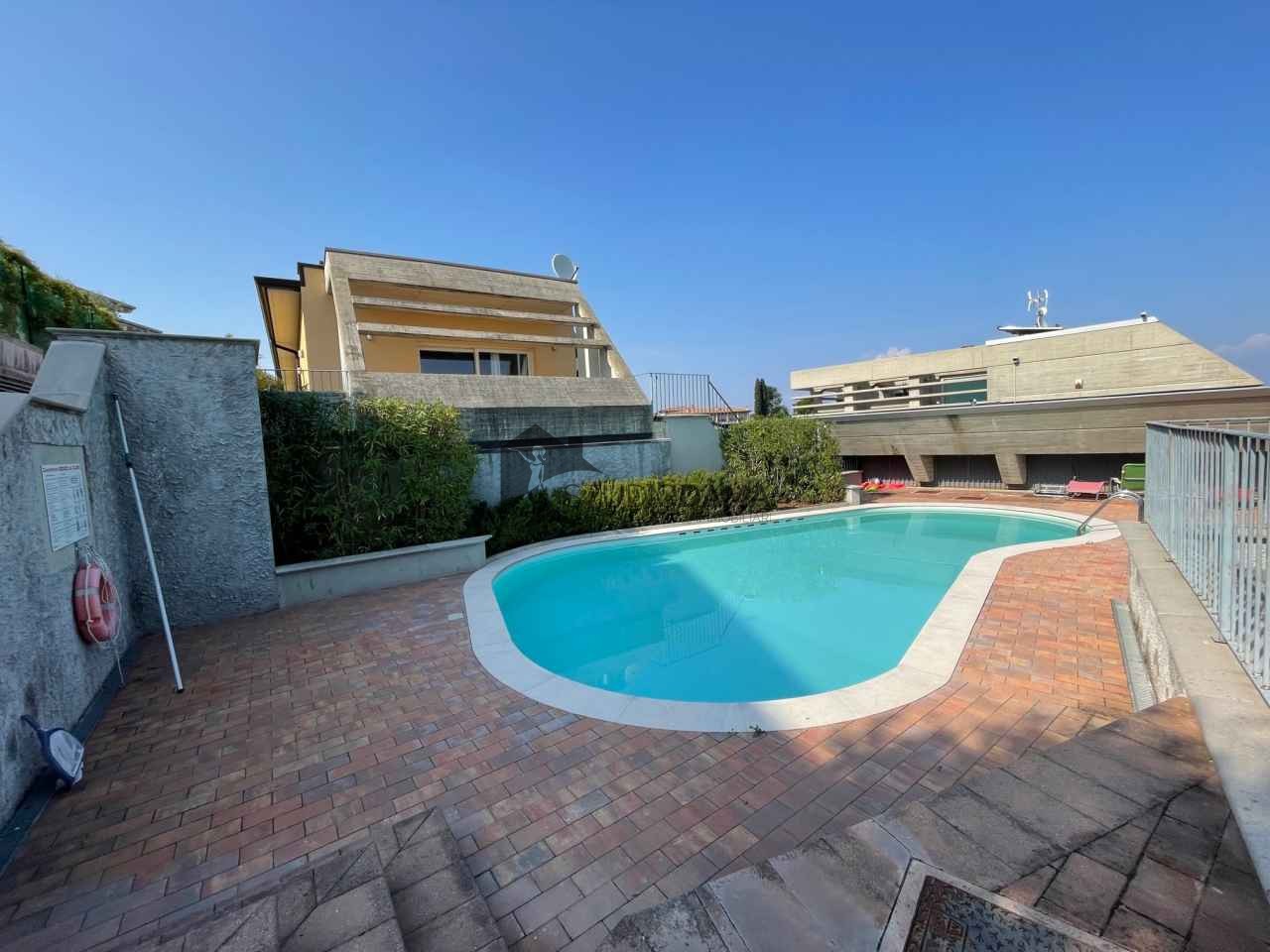 Villa Bifamiliare in vendita a Polpenazze del Garda, 4 locali, prezzo € 330.000 | PortaleAgenzieImmobiliari.it