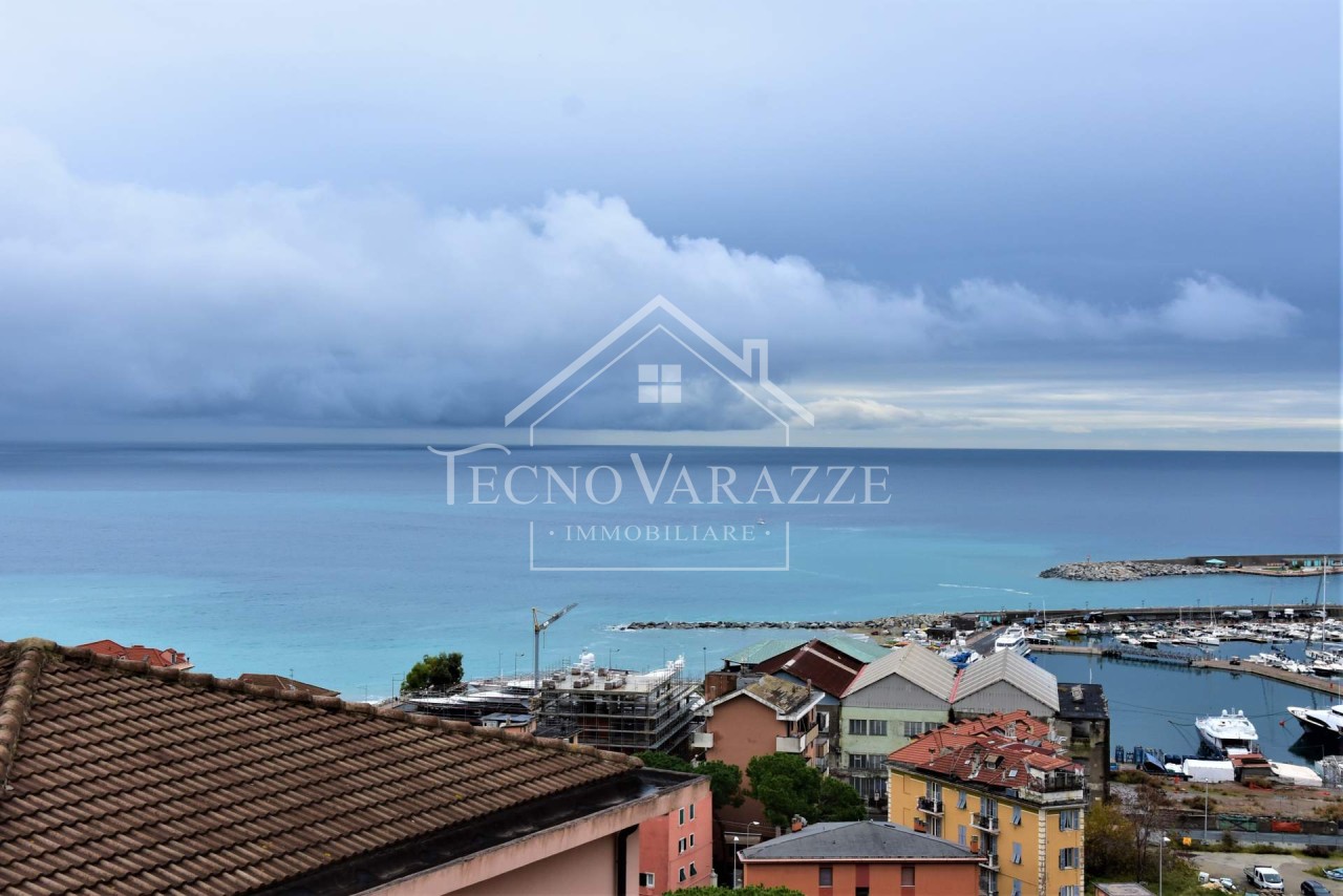 Appartamento in vendita a Varazze, 2 locali, prezzo € 230.000 | PortaleAgenzieImmobiliari.it