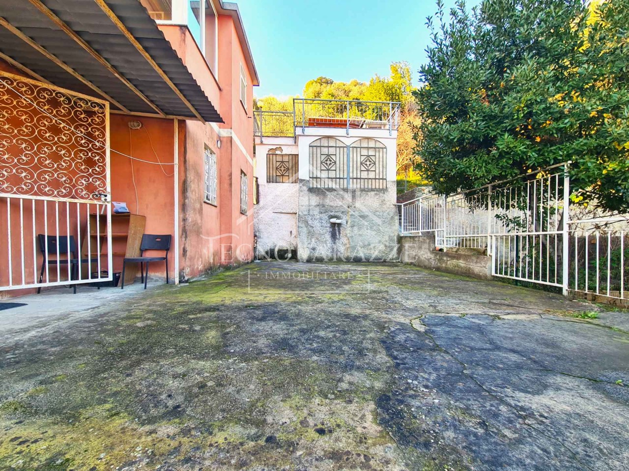 Appartamento in vendita a Varazze, 3 locali, prezzo € 180.000 | PortaleAgenzieImmobiliari.it