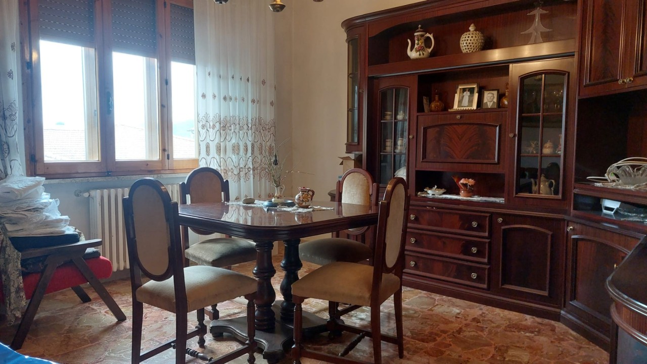 Appartamento in vendita a Montelupo Fiorentino, 6 locali, prezzo € 280.000 | PortaleAgenzieImmobiliari.it