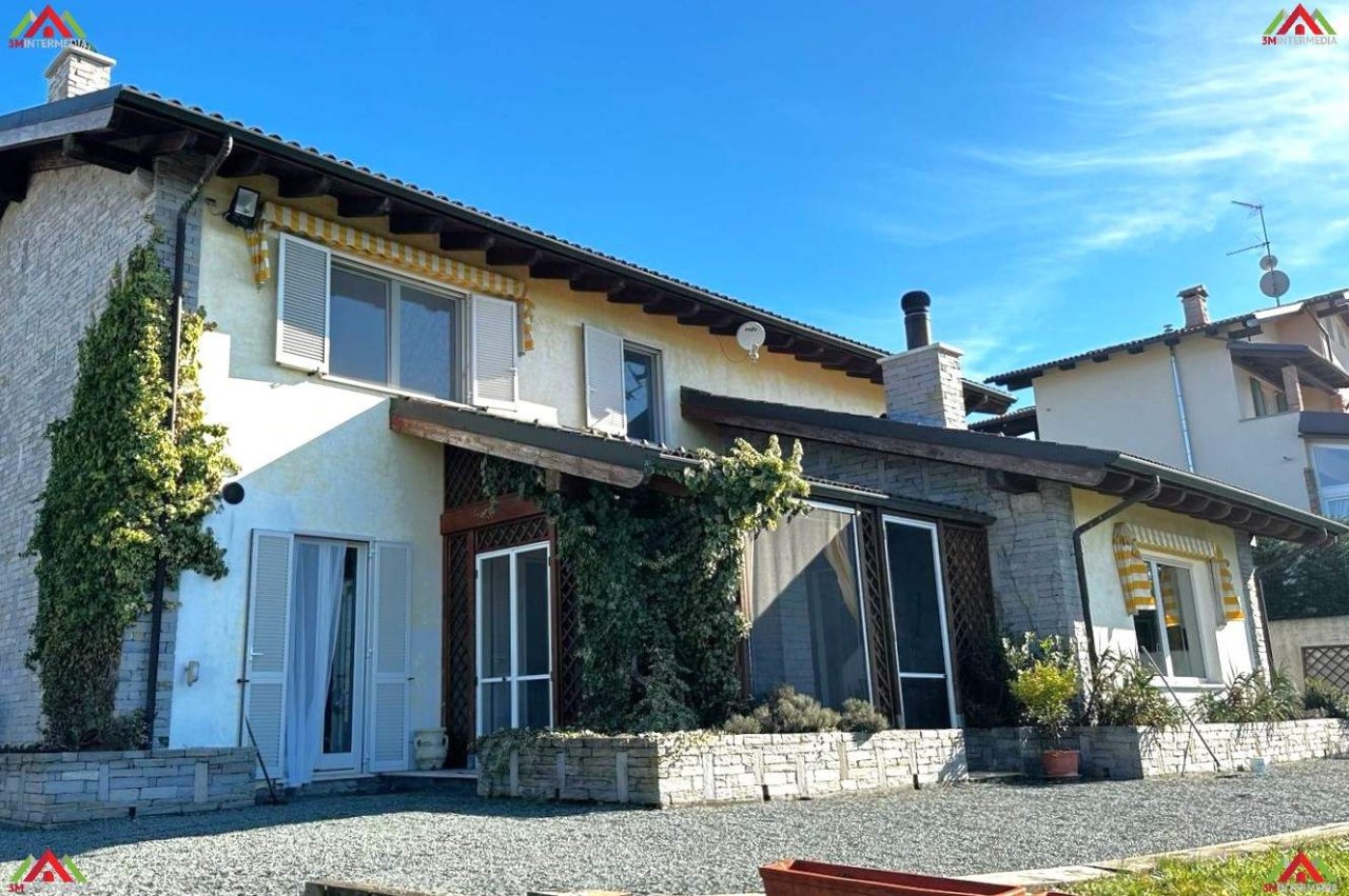 Villa in vendita a Carentino, 5 locali, prezzo € 295.000 | PortaleAgenzieImmobiliari.it
