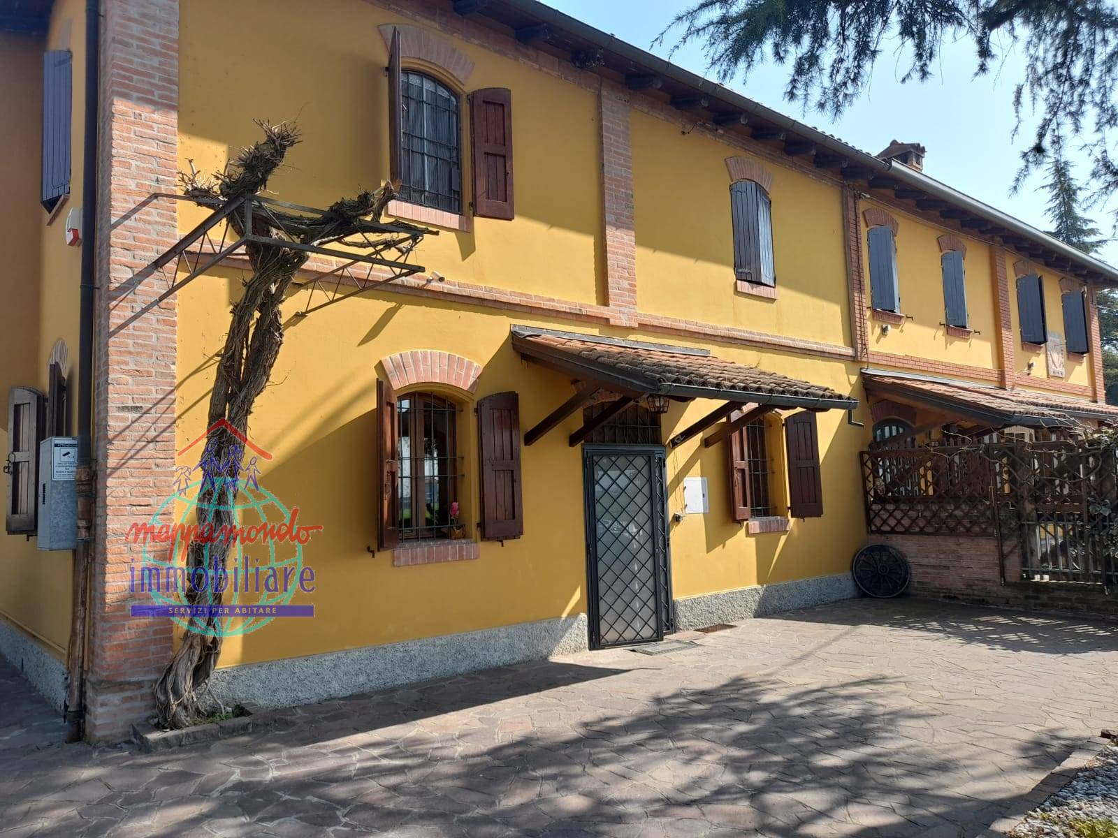 Villa Bifamiliare in vendita a Sala Bolognese, 6 locali, zona lle, prezzo € 375.000 | PortaleAgenzieImmobiliari.it