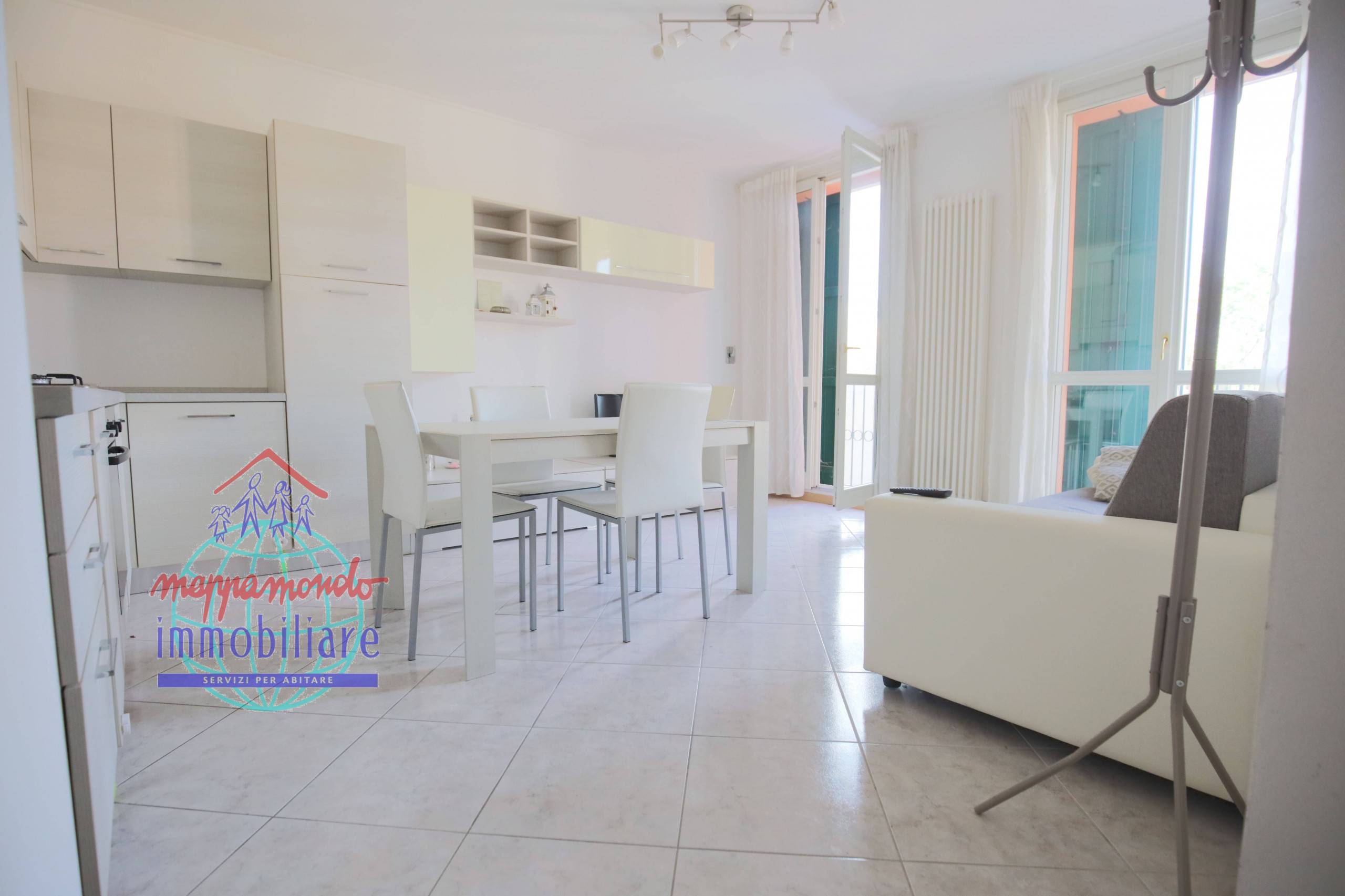 Appartamento in vendita a Cento, 3 locali, zona Località: Cento, prezzo € 134.000 | PortaleAgenzieImmobiliari.it