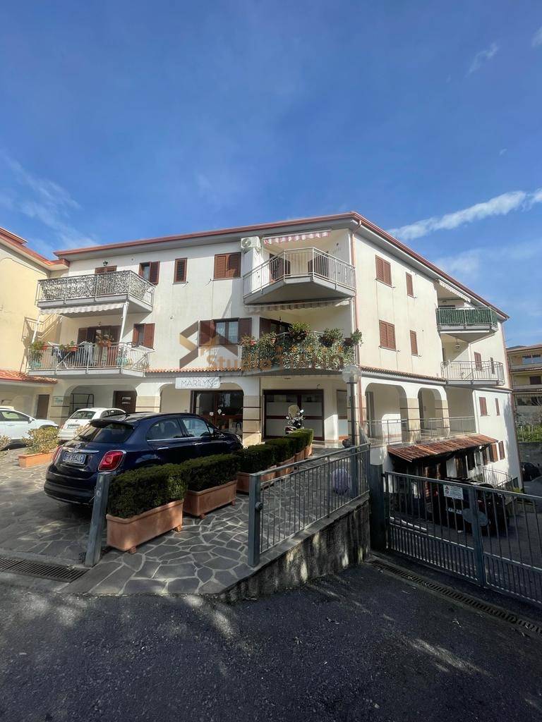 Appartamento in vendita a Belvedere Marittimo, 3 locali, prezzo € 98.000 | PortaleAgenzieImmobiliari.it