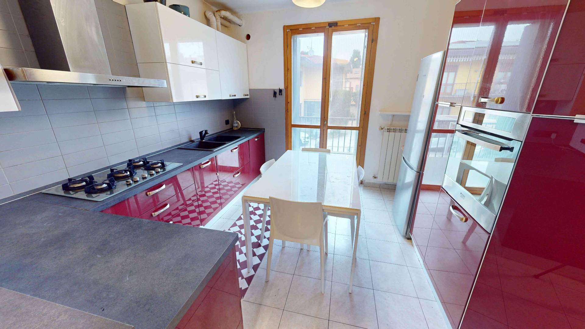 Appartamento in vendita a Venegono Superiore, 3 locali, prezzo € 99.000 | PortaleAgenzieImmobiliari.it