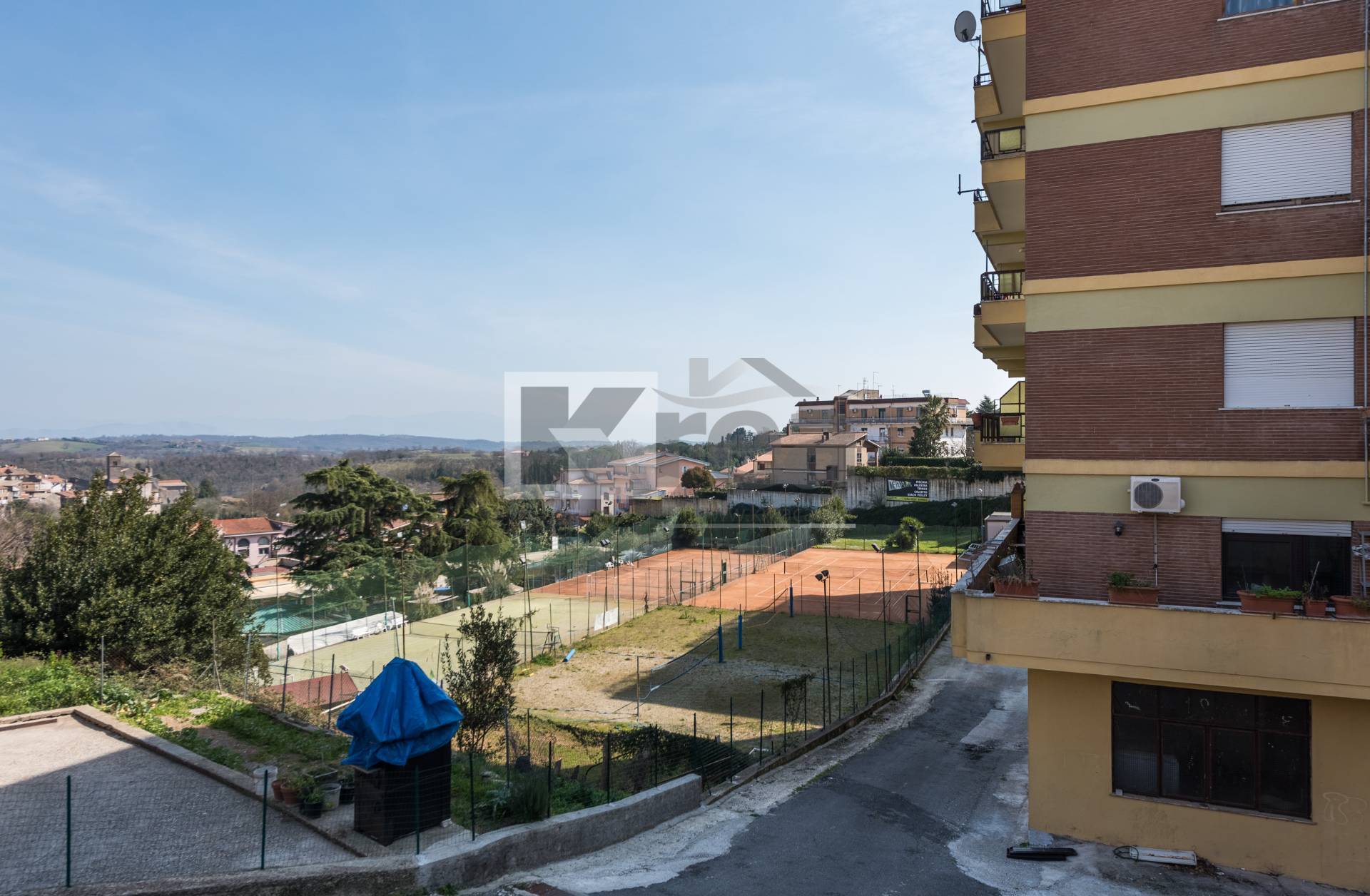 Appartamento in vendita a Rignano Flaminio, 4 locali, prezzo € 109.000 | CambioCasa.it