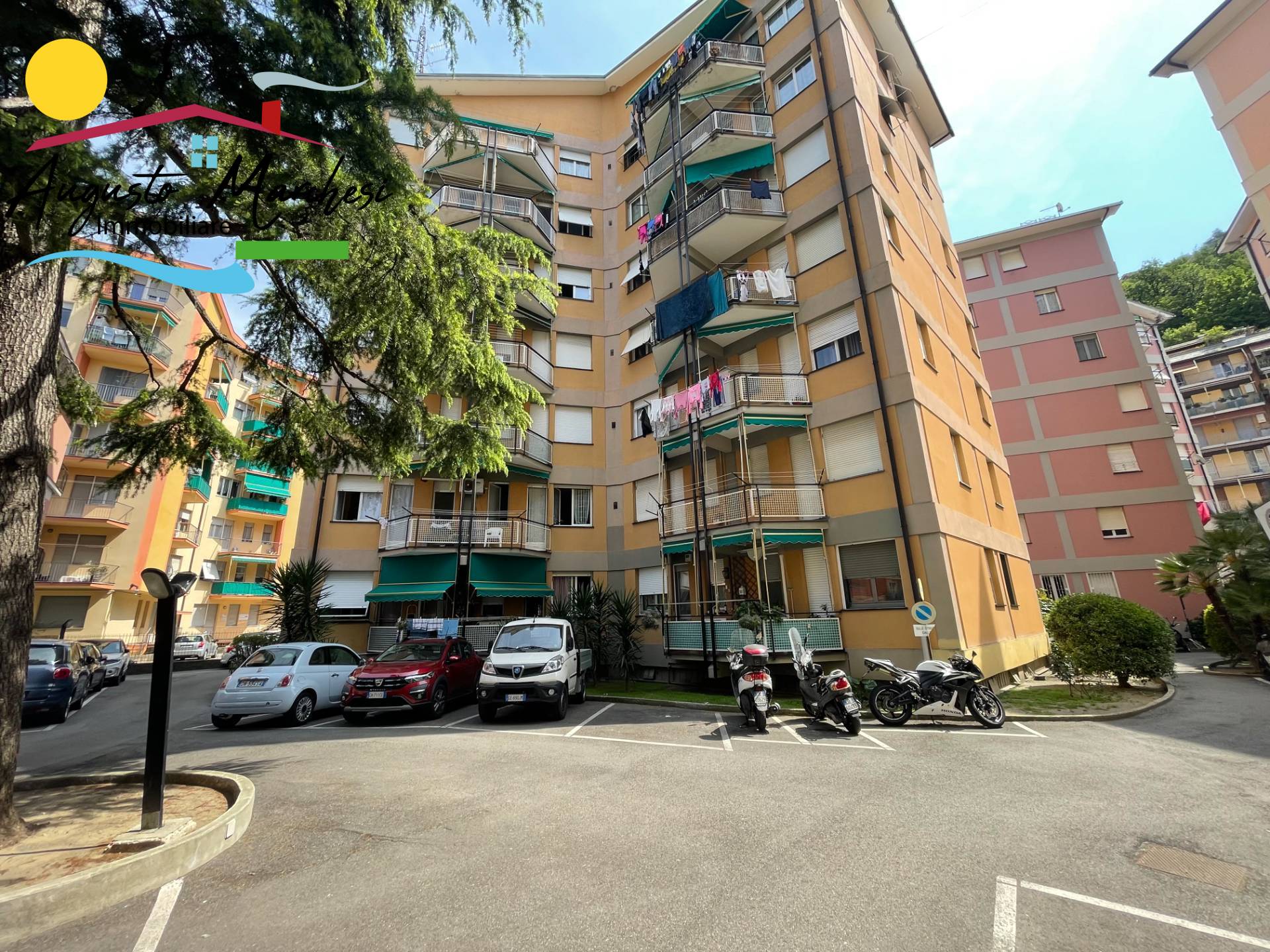 Appartamento in vendita a Recco, 5 locali, zona Località: Centrale, prezzo € 165.000 | PortaleAgenzieImmobiliari.it
