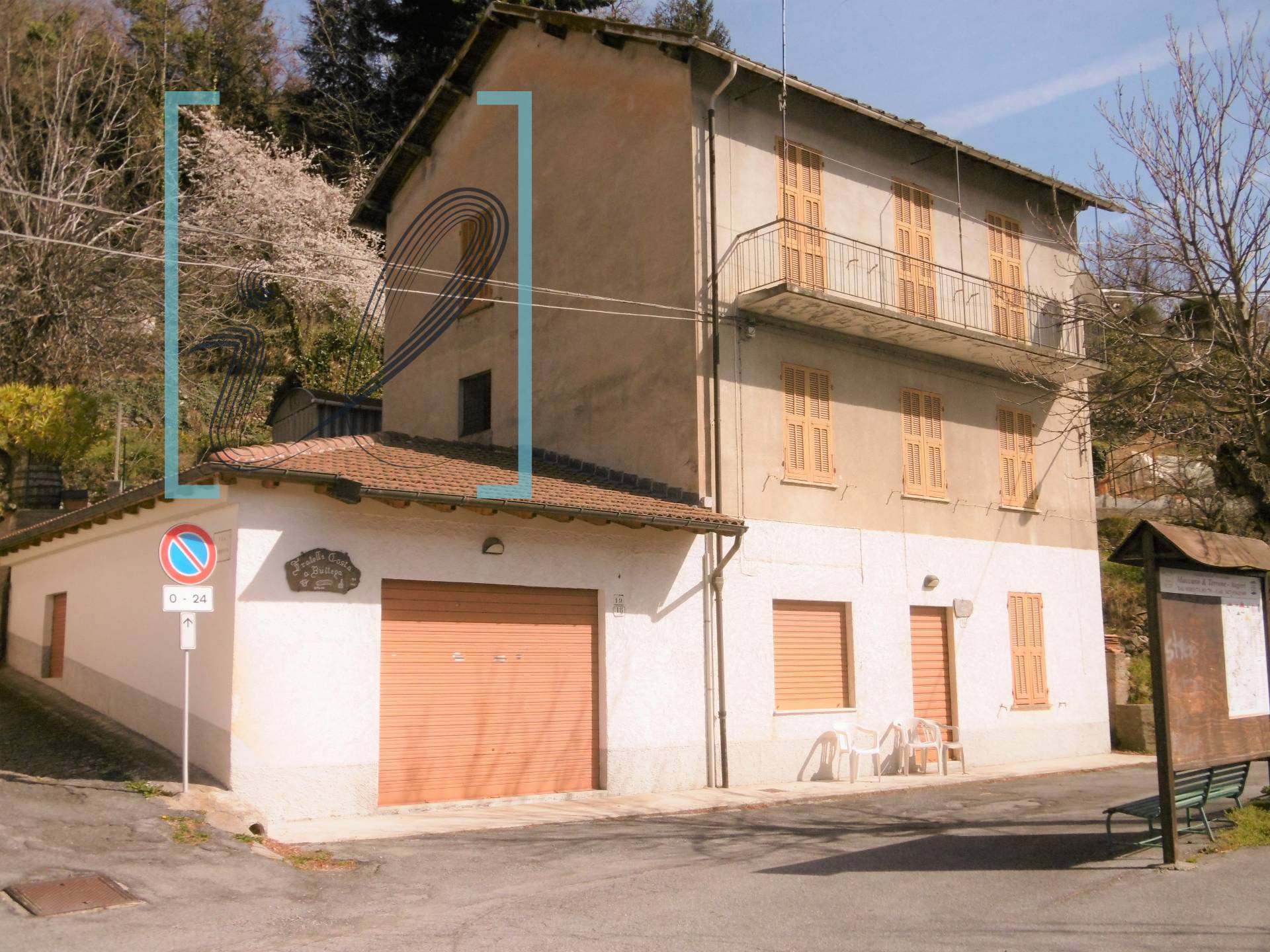 Rustico / Casale in vendita a Pornassio, 8 locali, zona Zona: Ottano, prezzo € 50.000 | CambioCasa.it