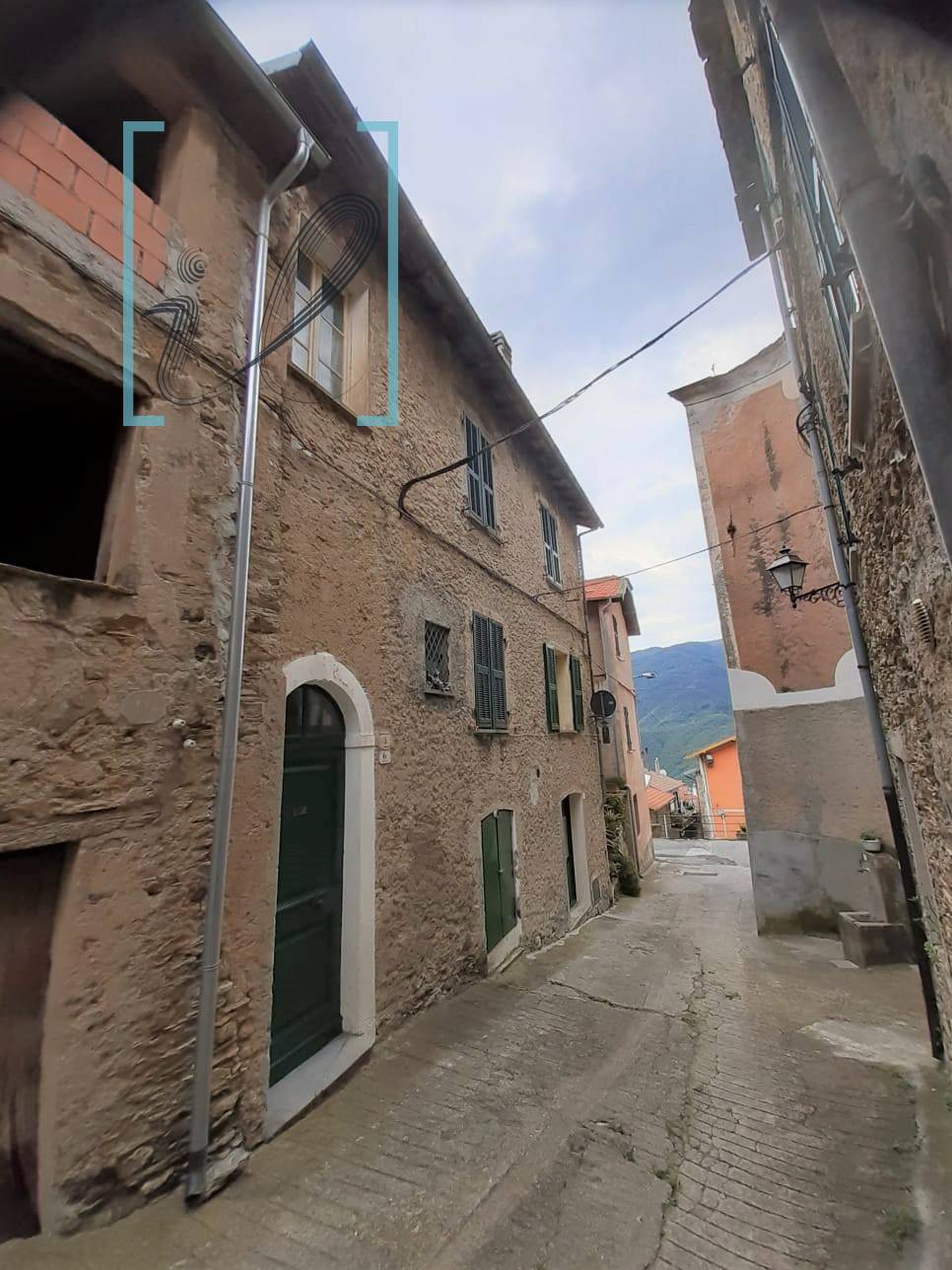 Rustico / Casale in vendita a Pornassio, 4 locali, zona Zona: Ottano, prezzo € 85.000 | CambioCasa.it