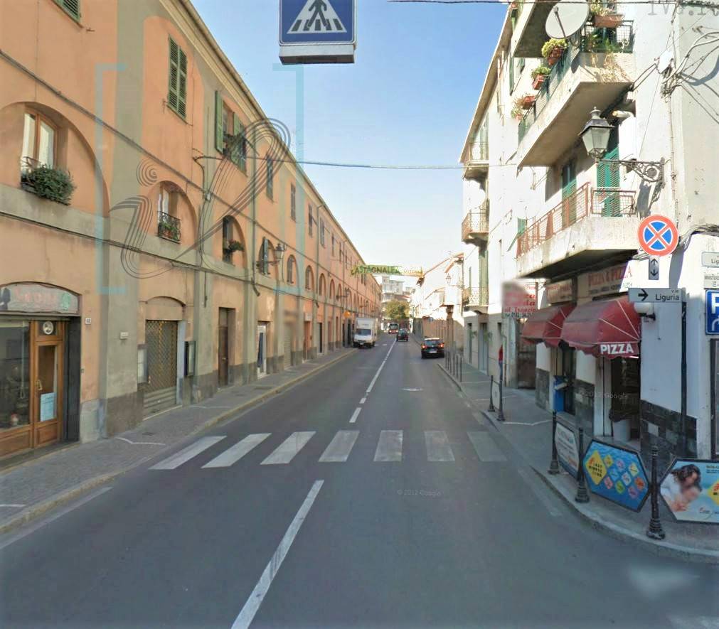 Ufficio / Studio in vendita a Albenga, 9999 locali, prezzo € 38.000 | CambioCasa.it
