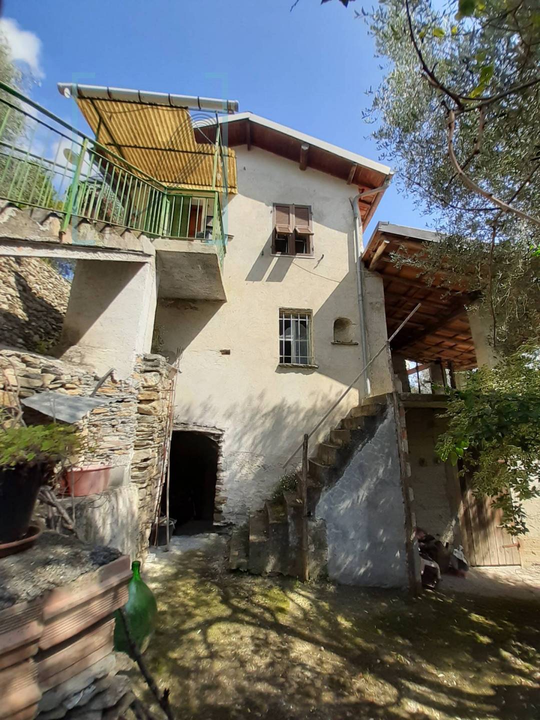 Rustico / Casale in vendita a Pieve di Teco, 5 locali, zona sca, prezzo € 98.000 | PortaleAgenzieImmobiliari.it