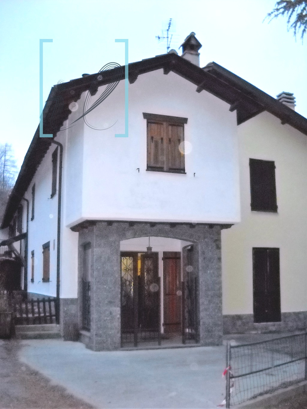 Villa a Schiera in vendita a Pornassio, 4 locali, zona Zona: Nava, prezzo € 60.000 | CambioCasa.it