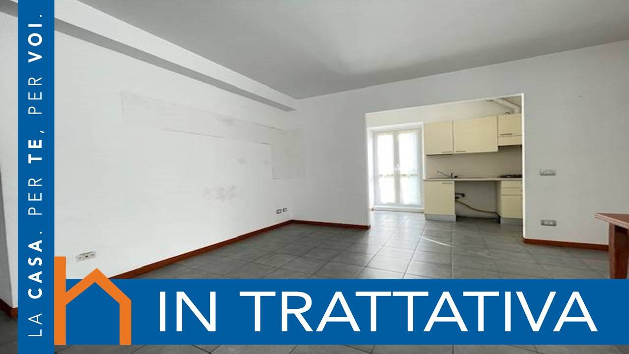 Appartamento in vendita a Malnate, 2 locali, zona Località: Centro, prezzo € 95.000 | PortaleAgenzieImmobiliari.it