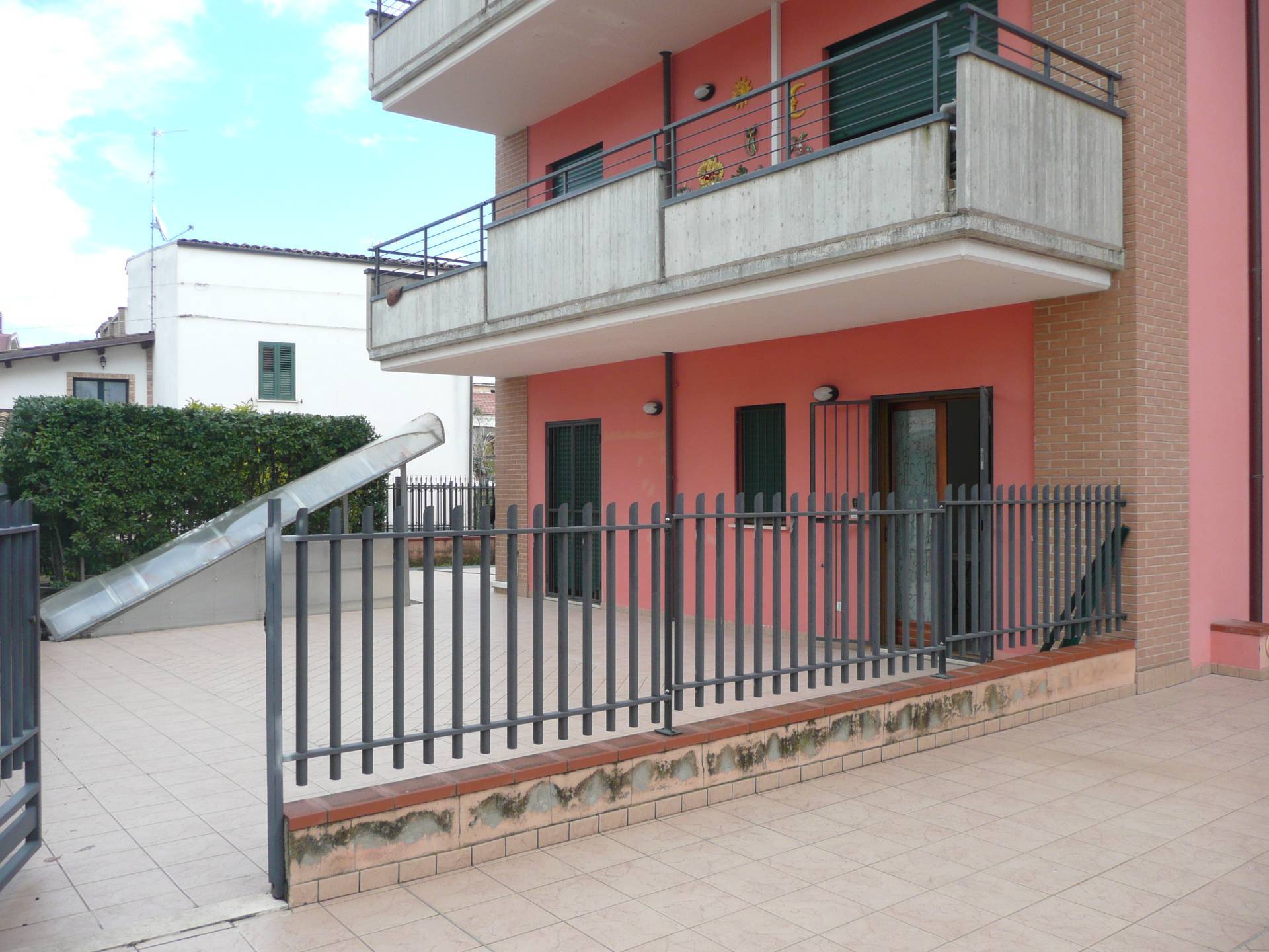 Appartamento in vendita a Teramo, 3 locali, prezzo € 70.000 | PortaleAgenzieImmobiliari.it