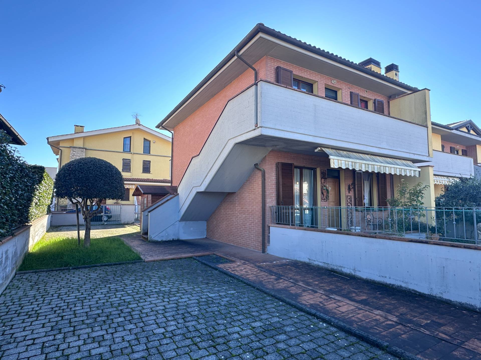 Appartamento in vendita a Calcinaia, 3 locali, zona arno, prezzo € 159.000 | PortaleAgenzieImmobiliari.it