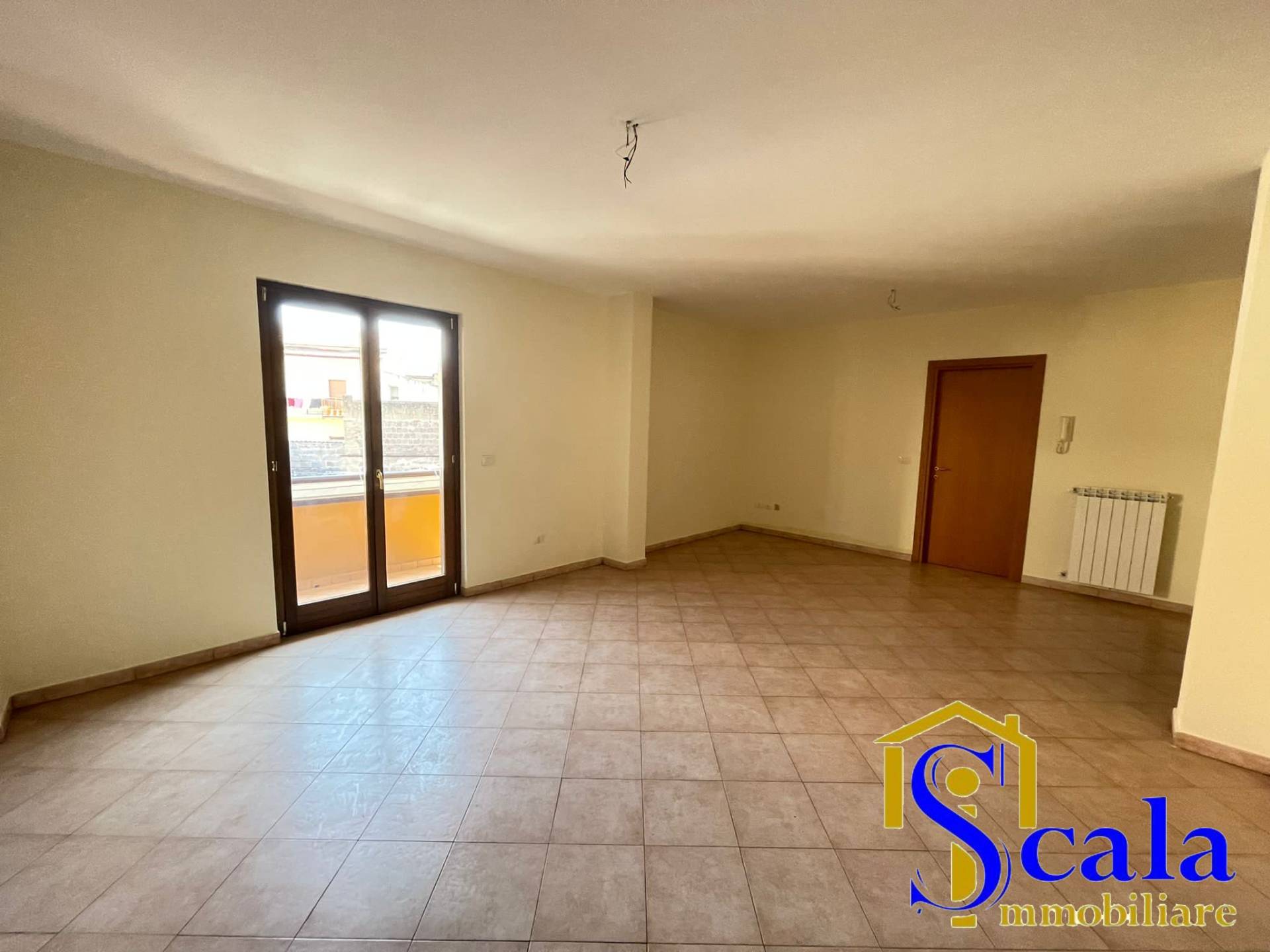 Appartamento in vendita a Vitulazio, 3 locali, prezzo € 95.000 | CambioCasa.it
