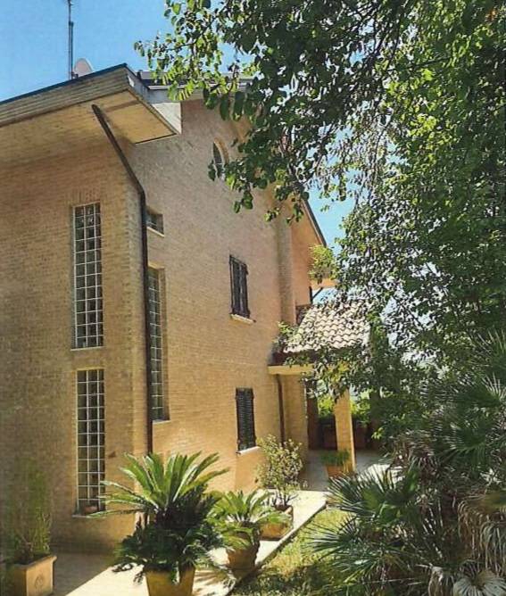 Villa in vendita a Monteprandone, 12 locali, prezzo € 579.000 | PortaleAgenzieImmobiliari.it