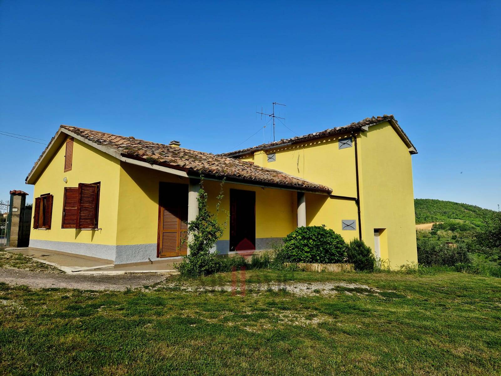 Rustico / Casale in vendita a Civitella del Tronto, 8 locali, prezzo € 110.000 | PortaleAgenzieImmobiliari.it