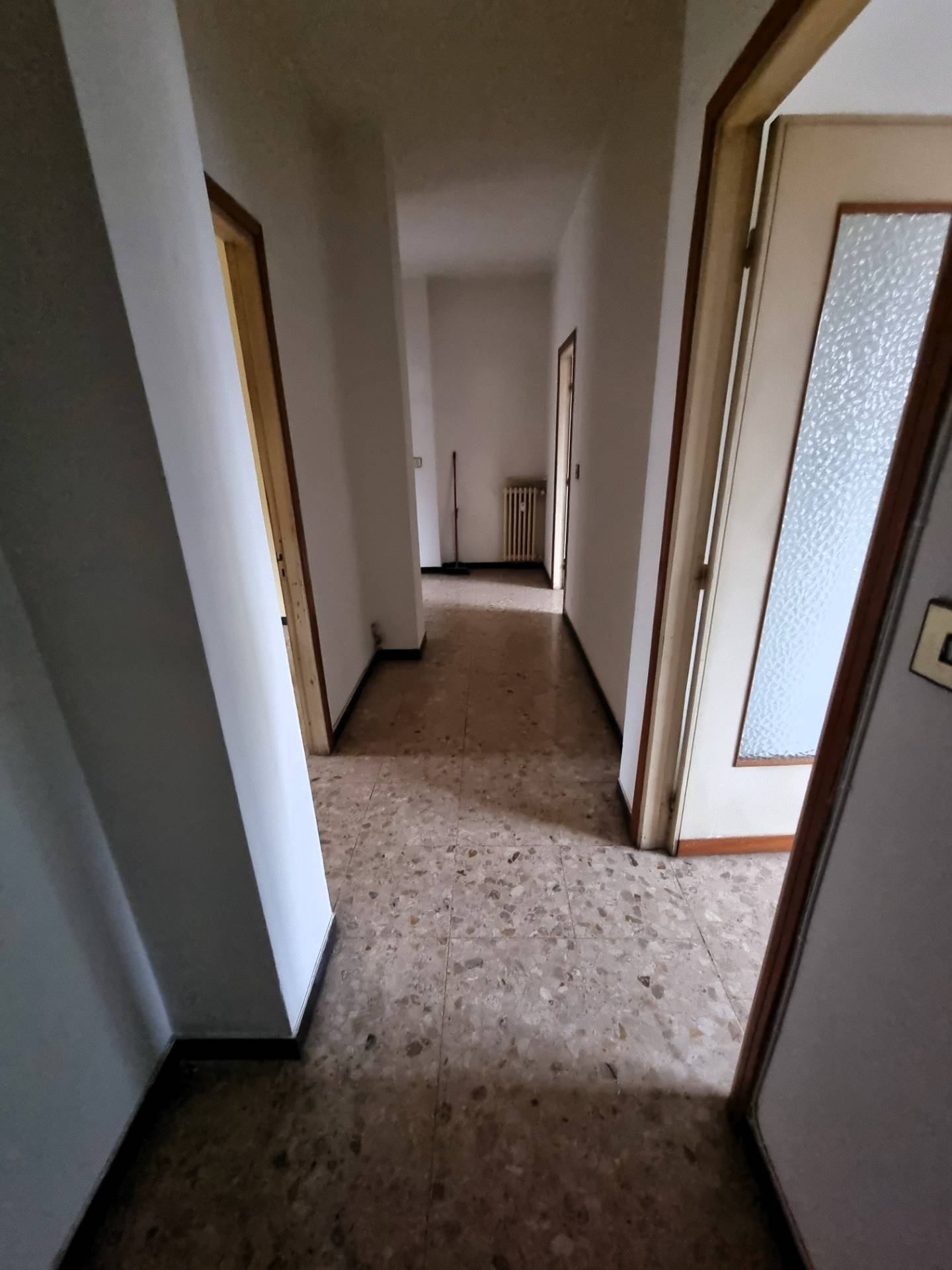 Appartamento in vendita a Alessandria, 4 locali, zona Località: PistaVecchia, prezzo € 50.000 | PortaleAgenzieImmobiliari.it